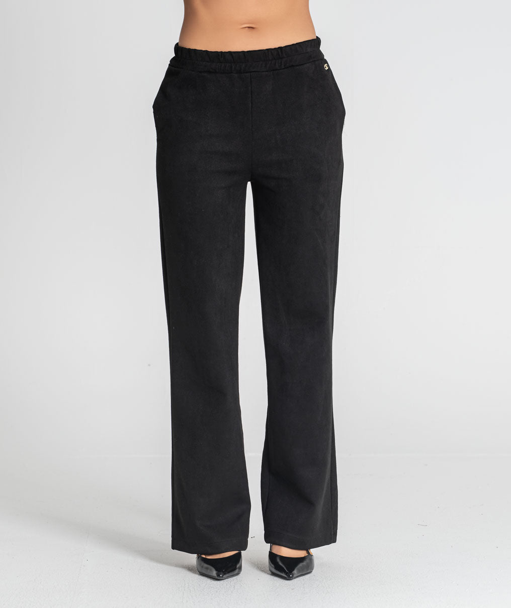 Loose-fitting trousers with elasticated waist 6546