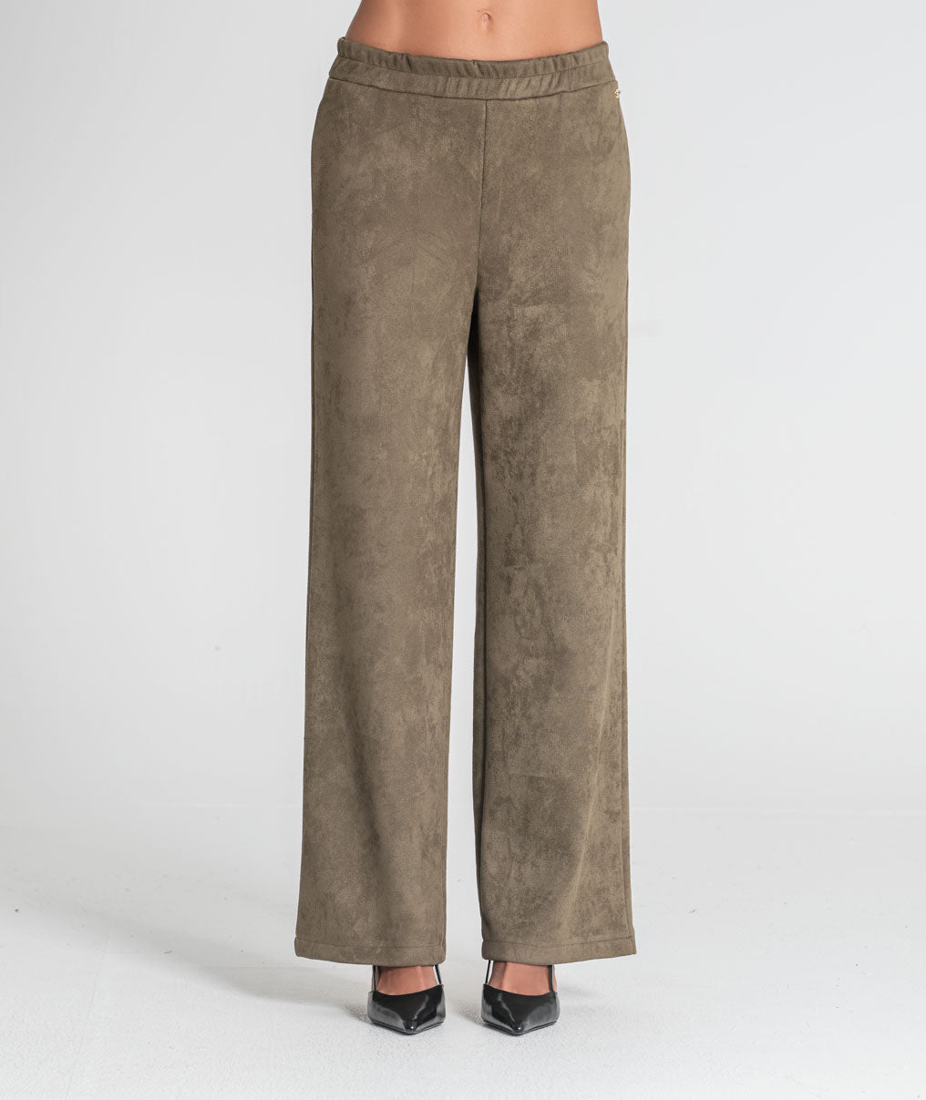 Loose-fitting trousers with elasticated waist 6546