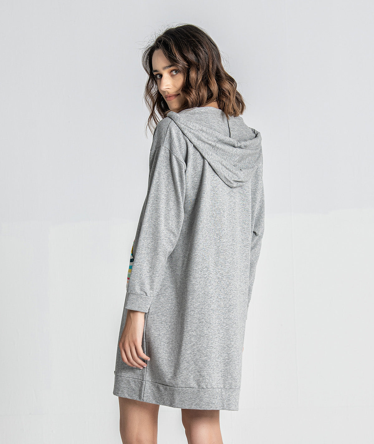 Vestido com bolso tricot F027