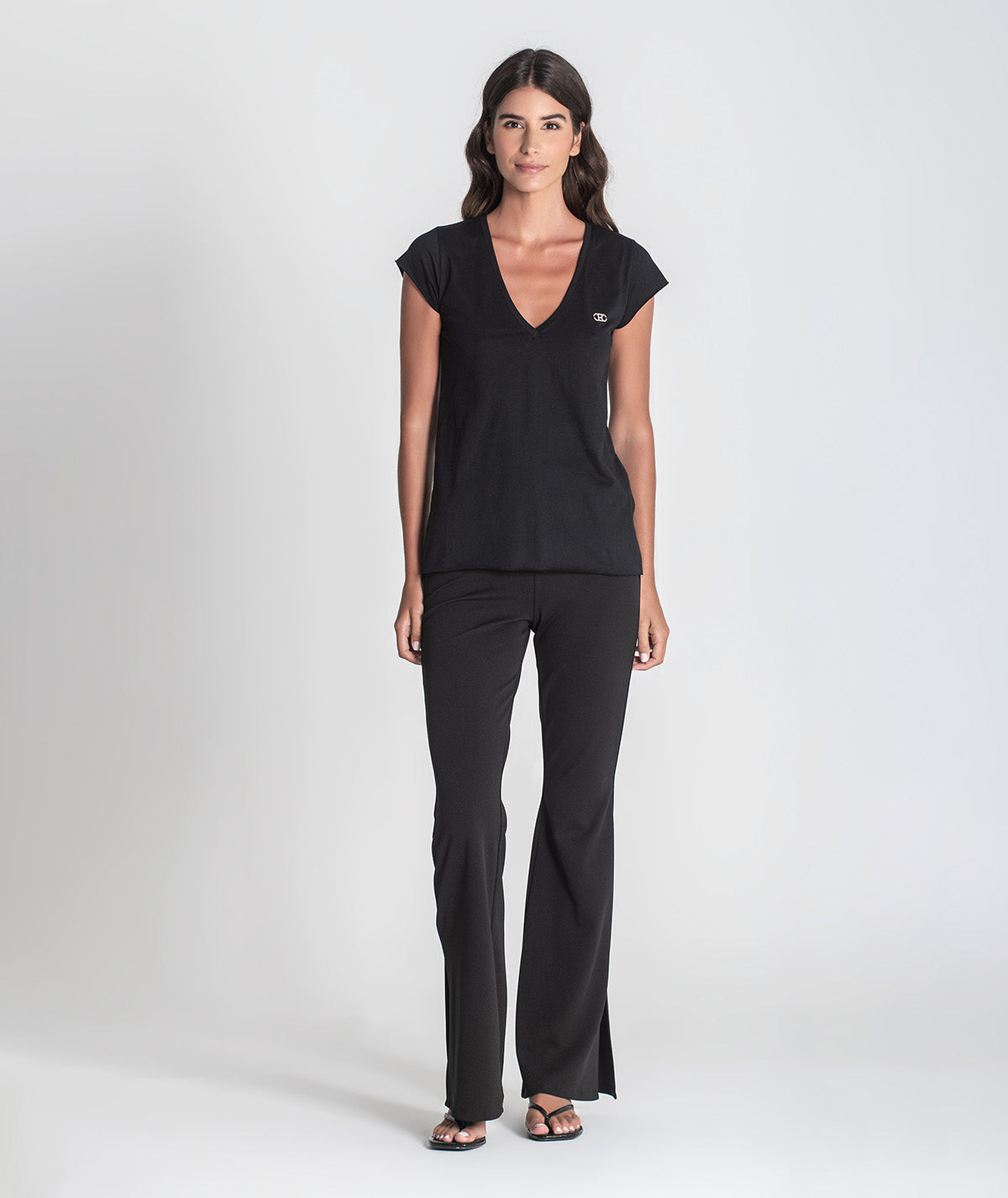 T-shirt com chapa R brilhante T082