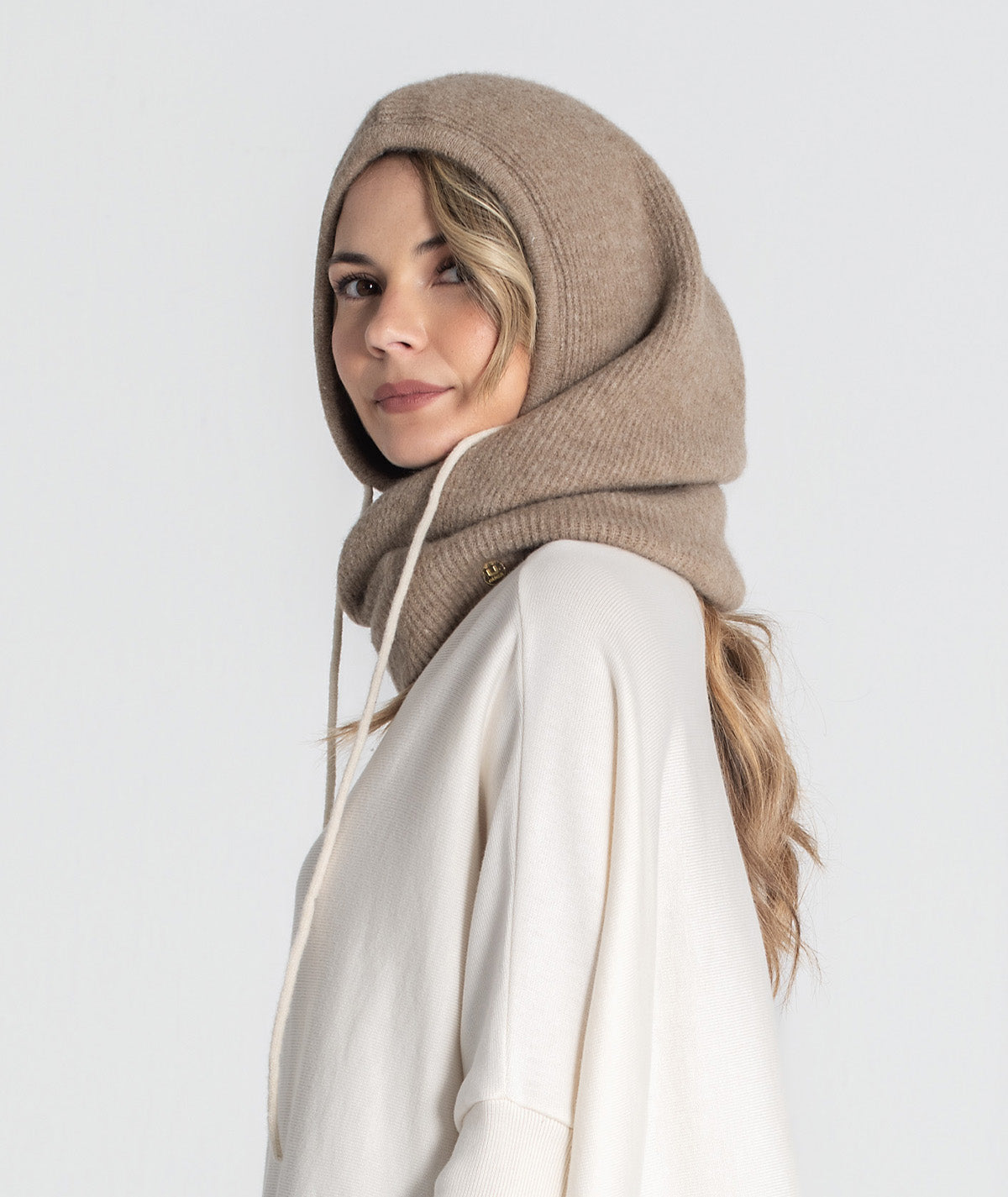 Balaclava com cordão A056