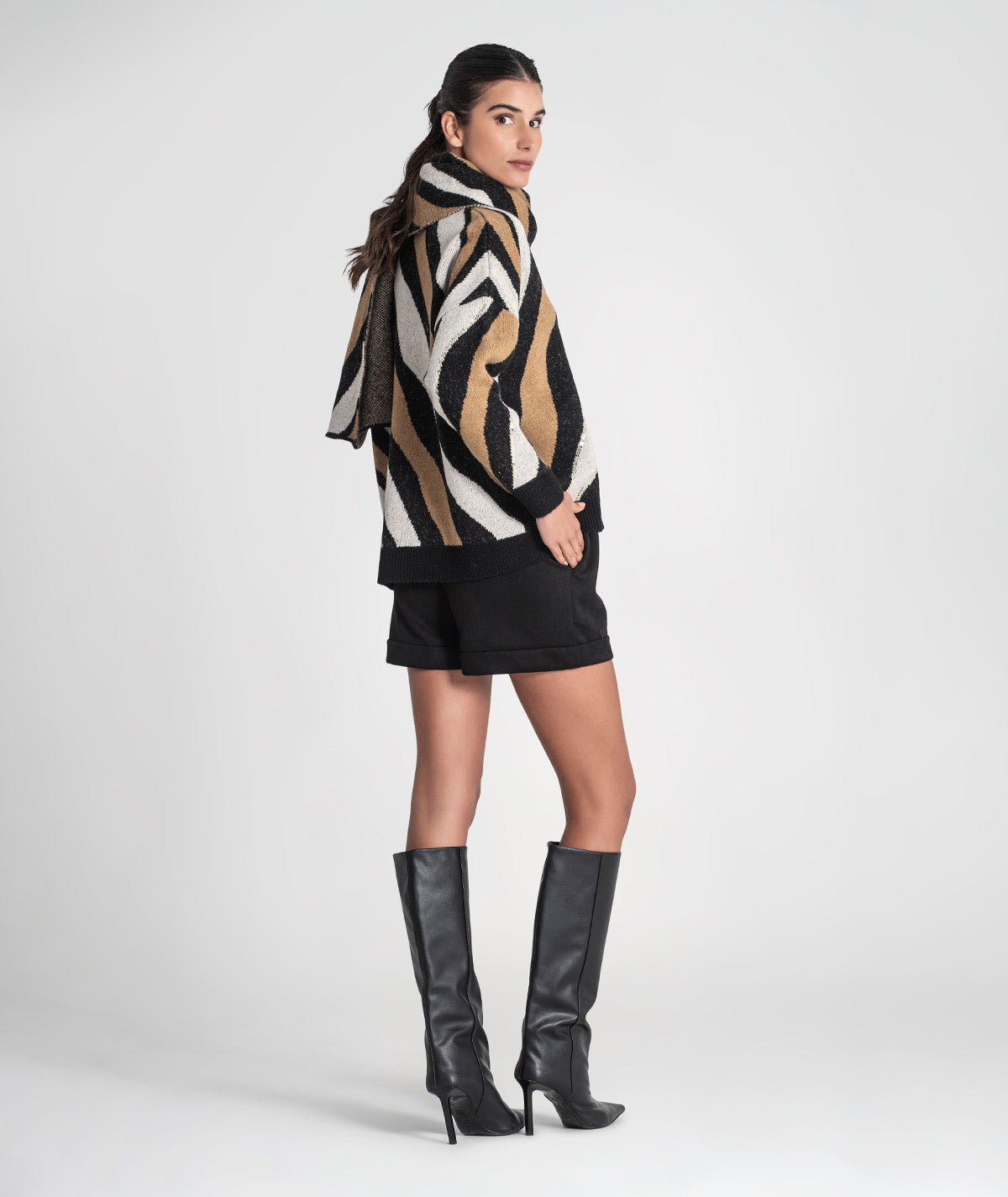 Animal print scarf A058