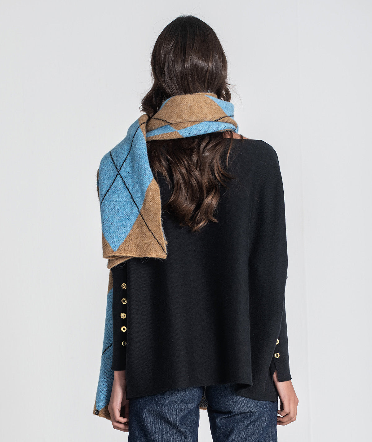 Diamond pattern scarf A059