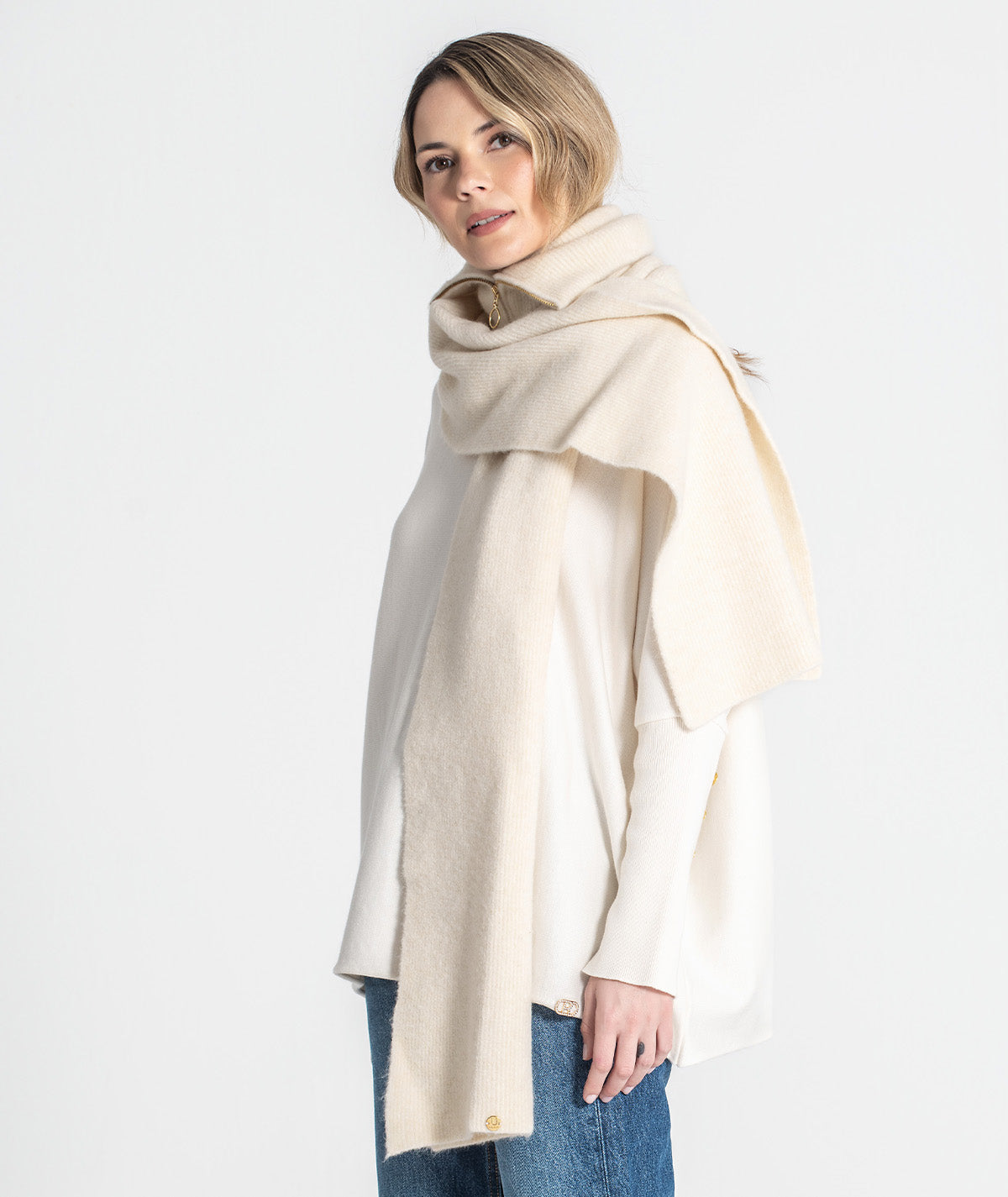 Zippered scarf collar A060