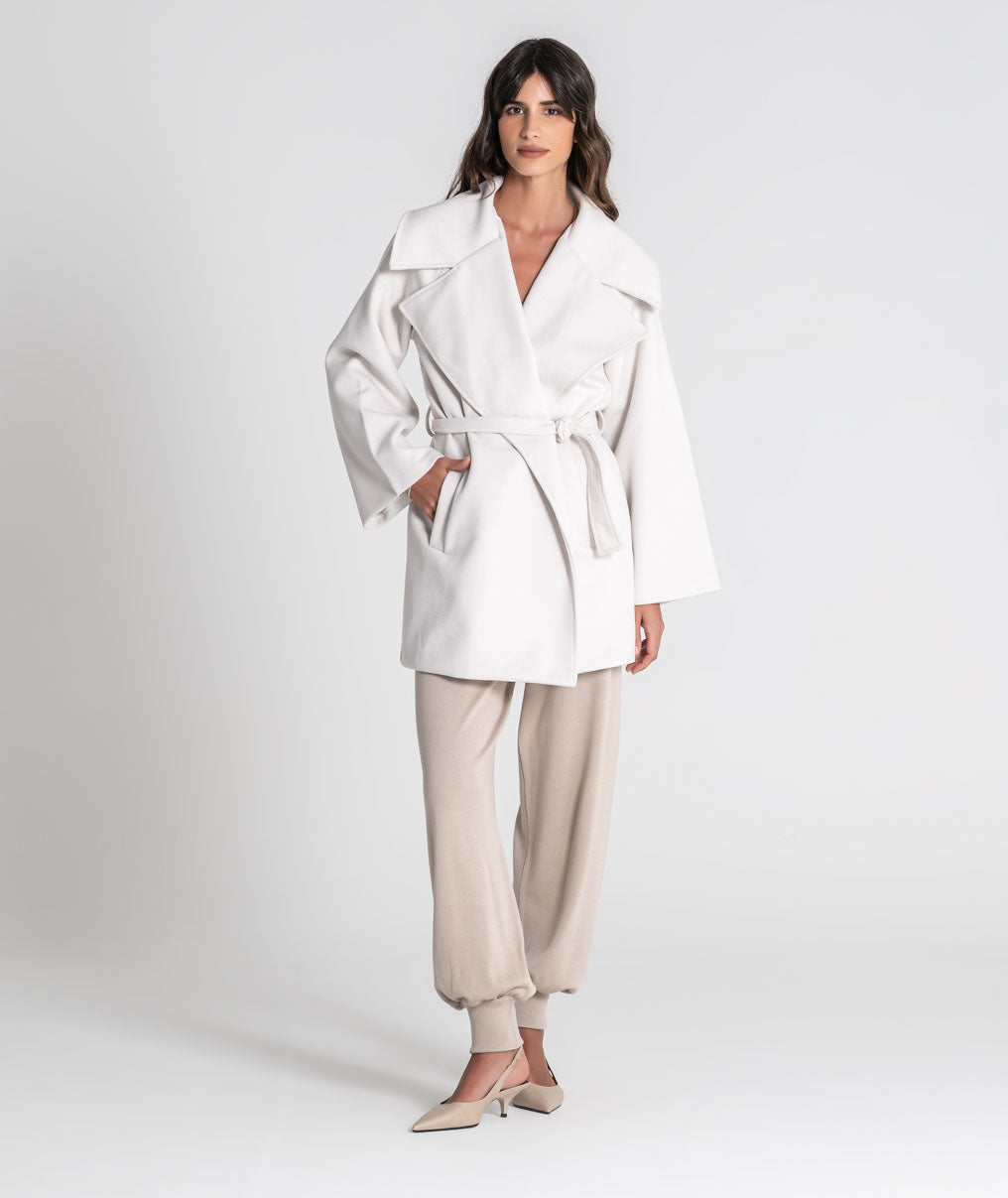Short coat with belt C206