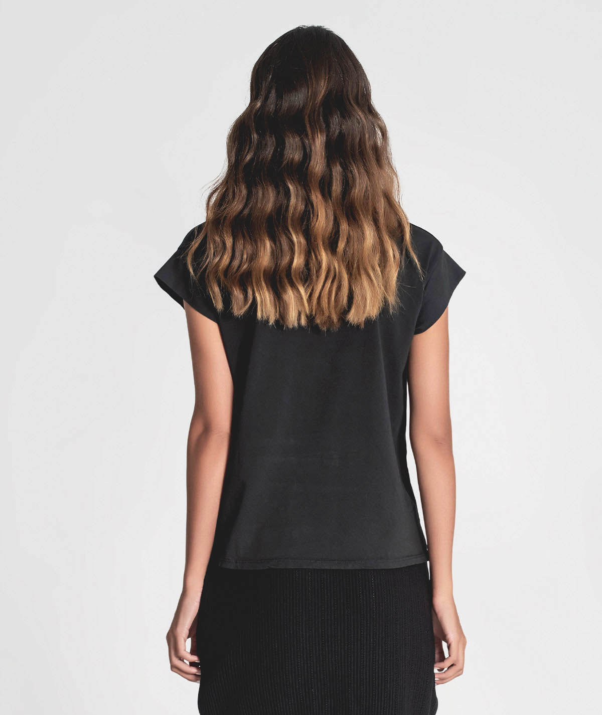 T-shirt com chapa R T080