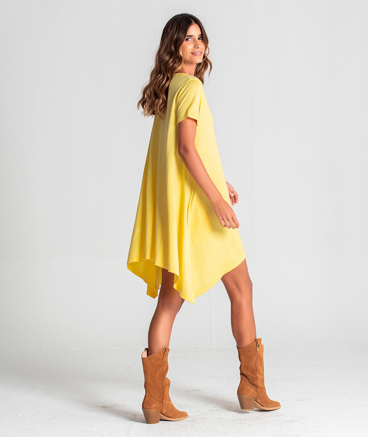 Vestido básico decote em V 3143