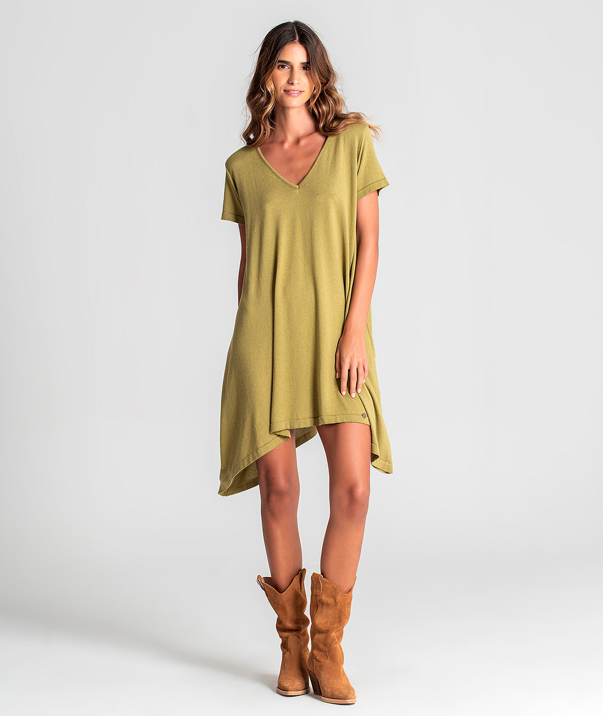 Vestido básico decote em V 3143