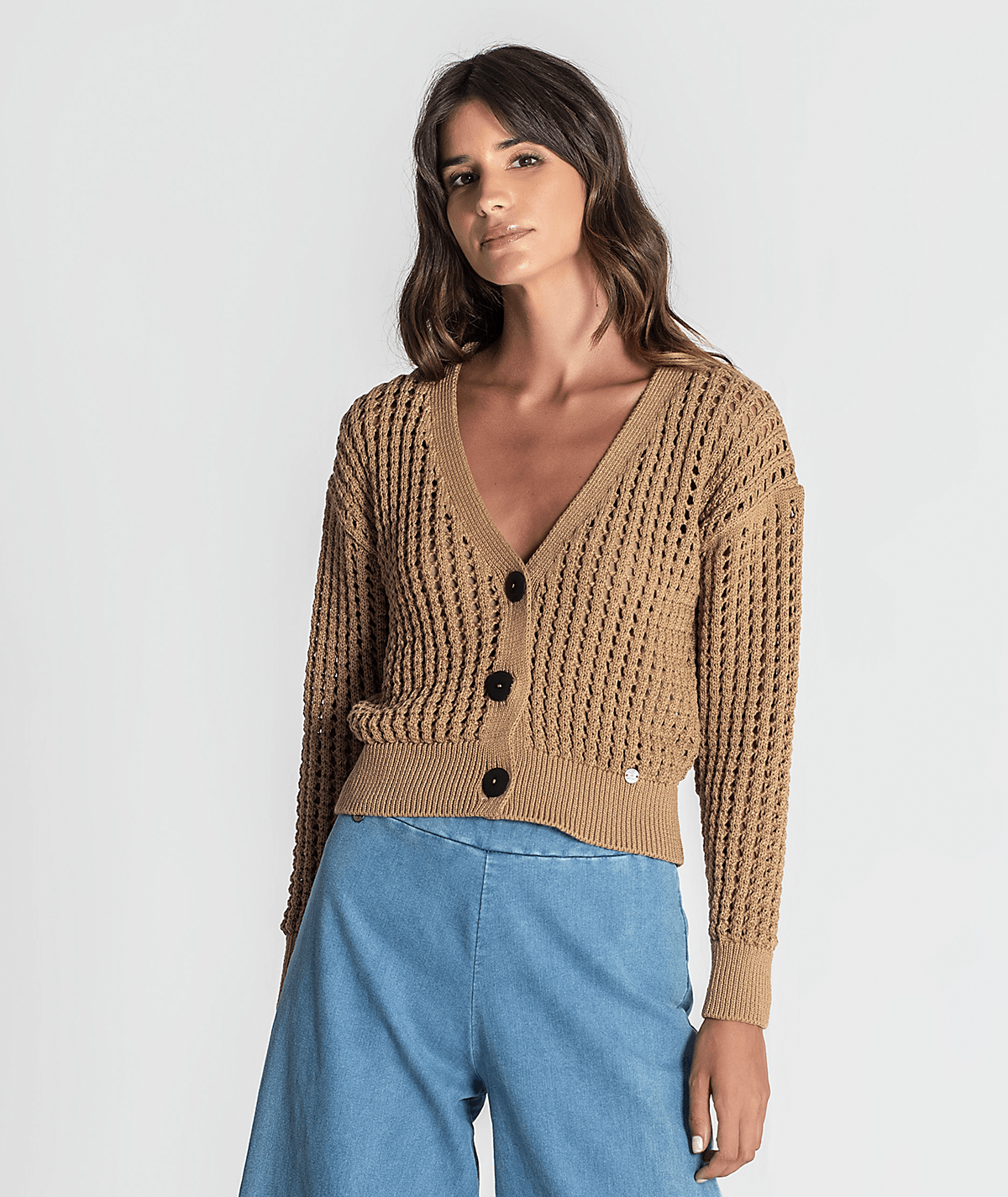 Short perforated jacket with buttons 3289