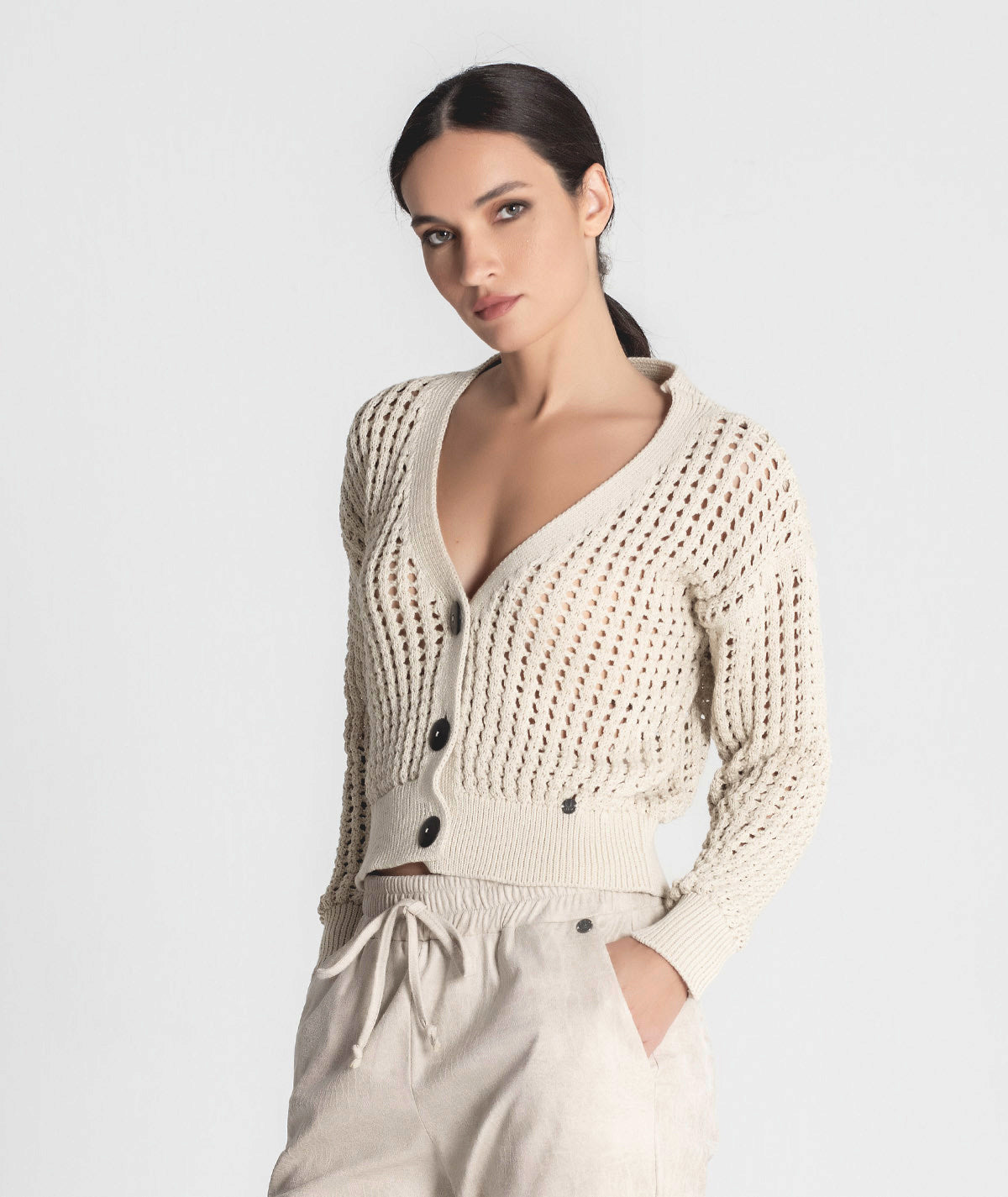 Short perforated jacket with buttons 3289