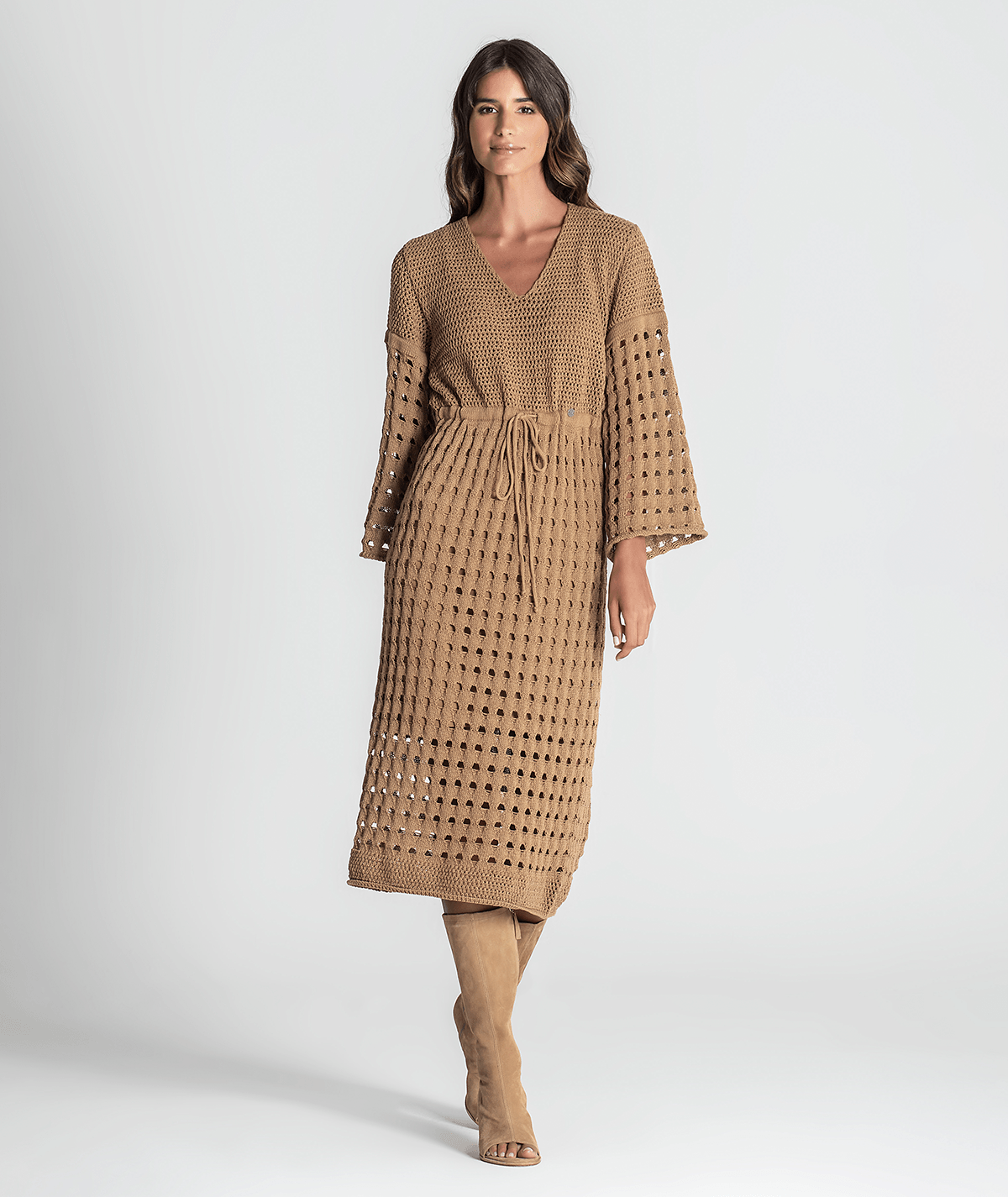 Vestido perfurado com cordão 3291