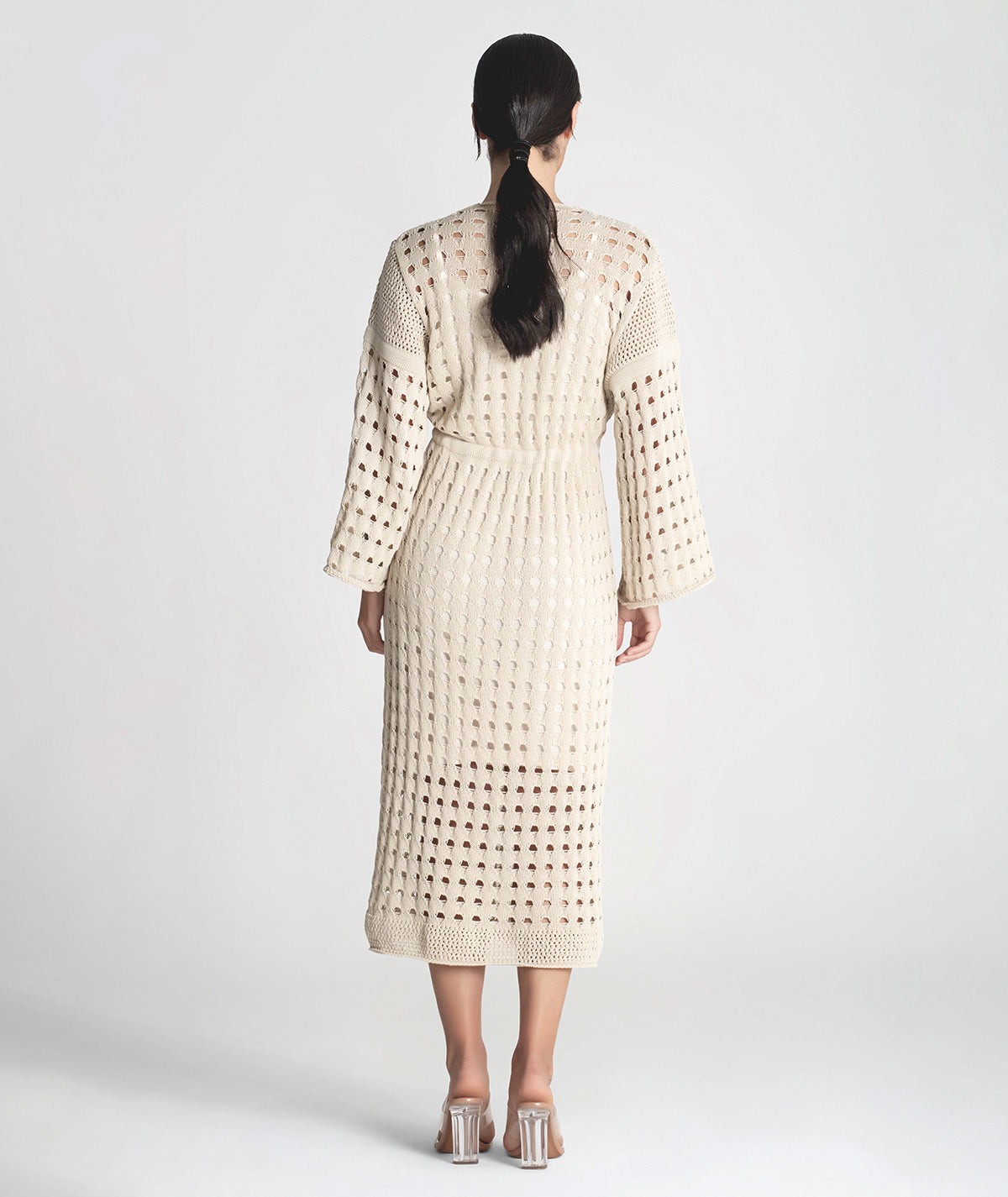 Vestido perfurado com cordão 3291