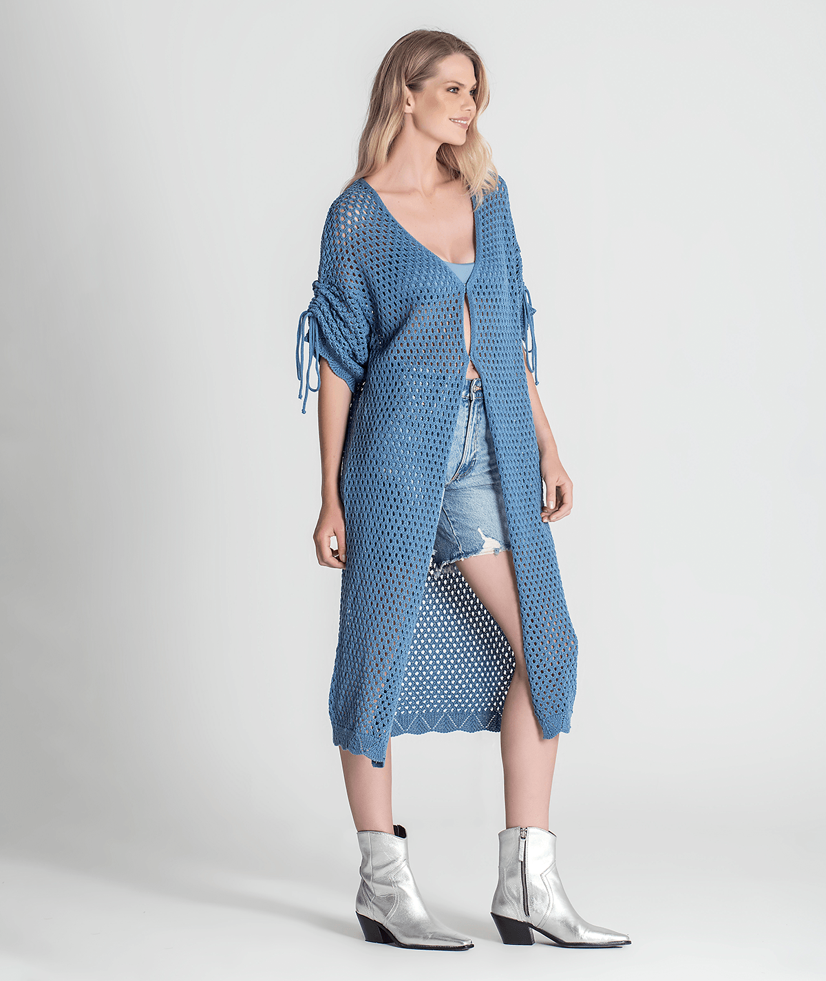Long perforated coat 3292