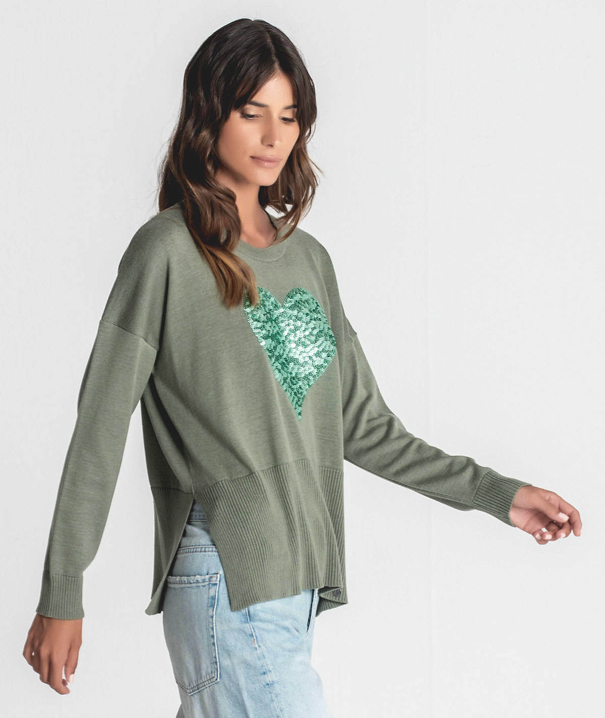 Camisola coração lantejoulas 3328