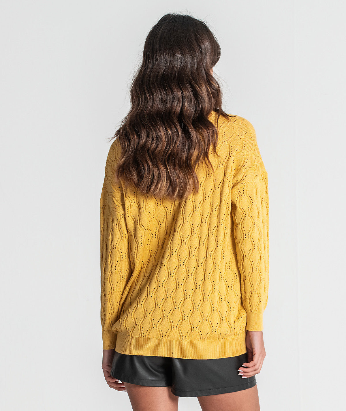 Camisola perfurada com renda 3351