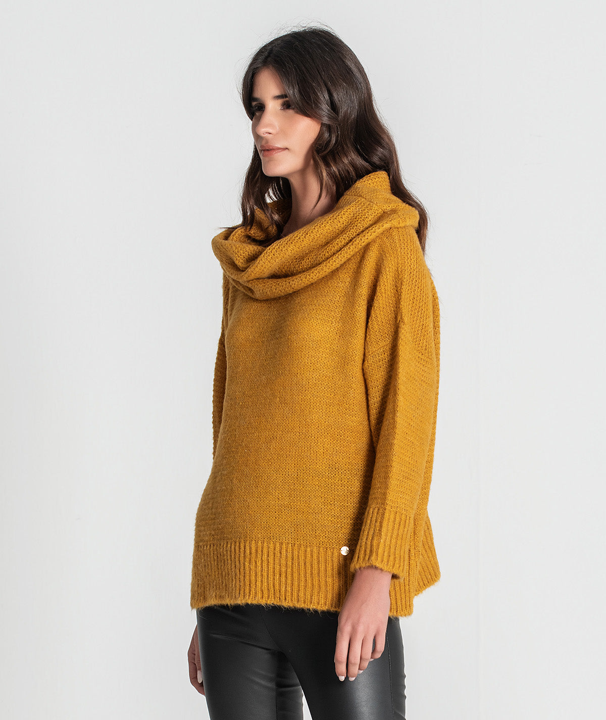 Camisola oversize com gola larga 3358