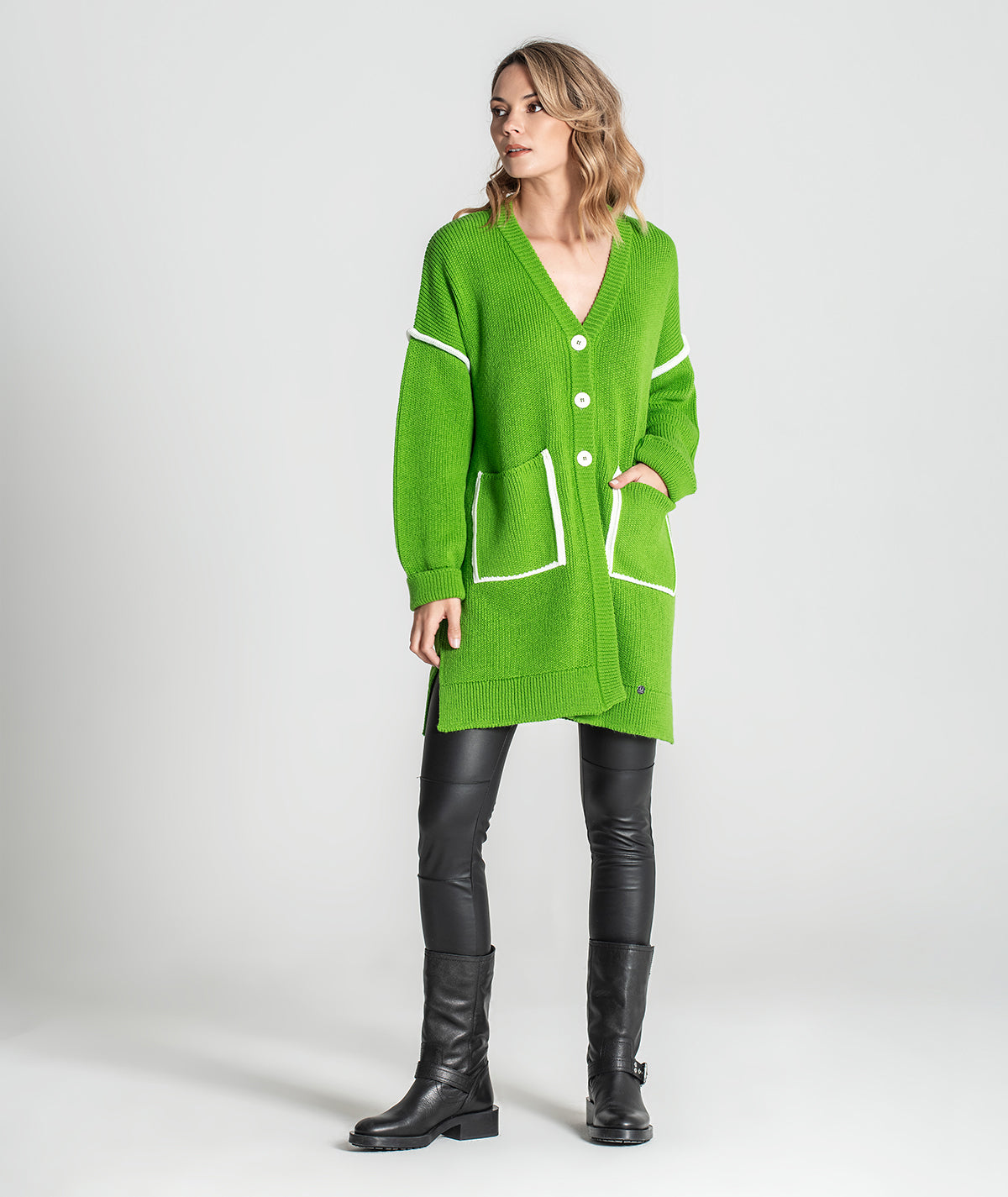 Casaco com bolsos e contrastes 3362