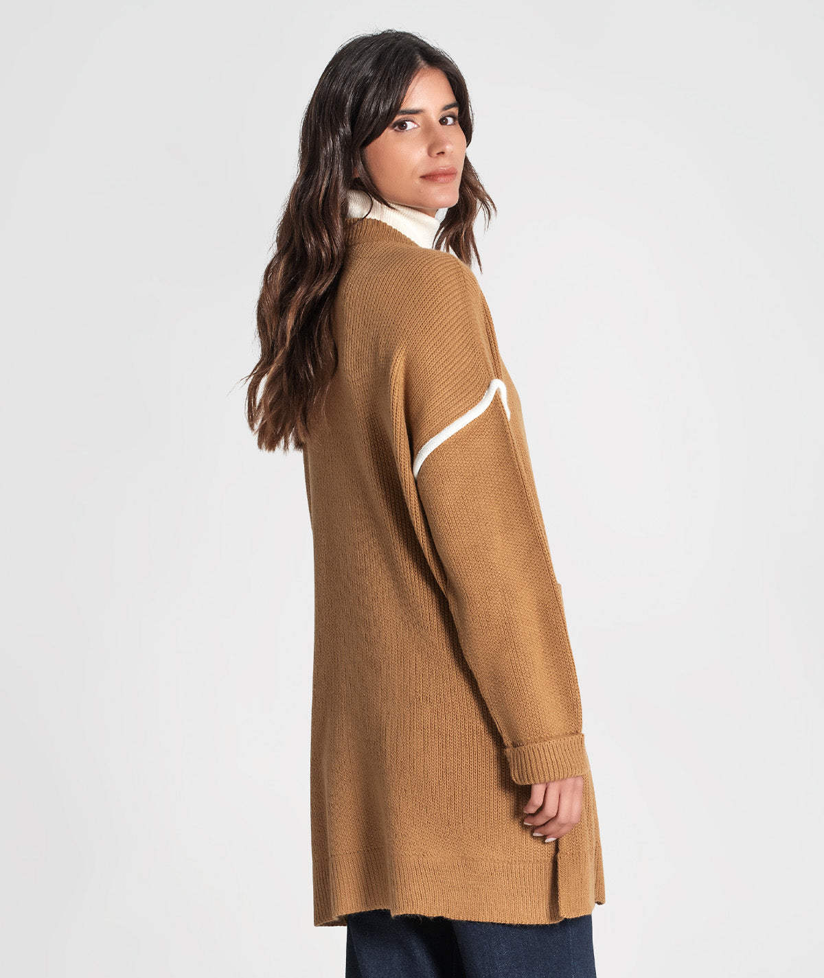 Casaco com bolsos e contrastes 3362