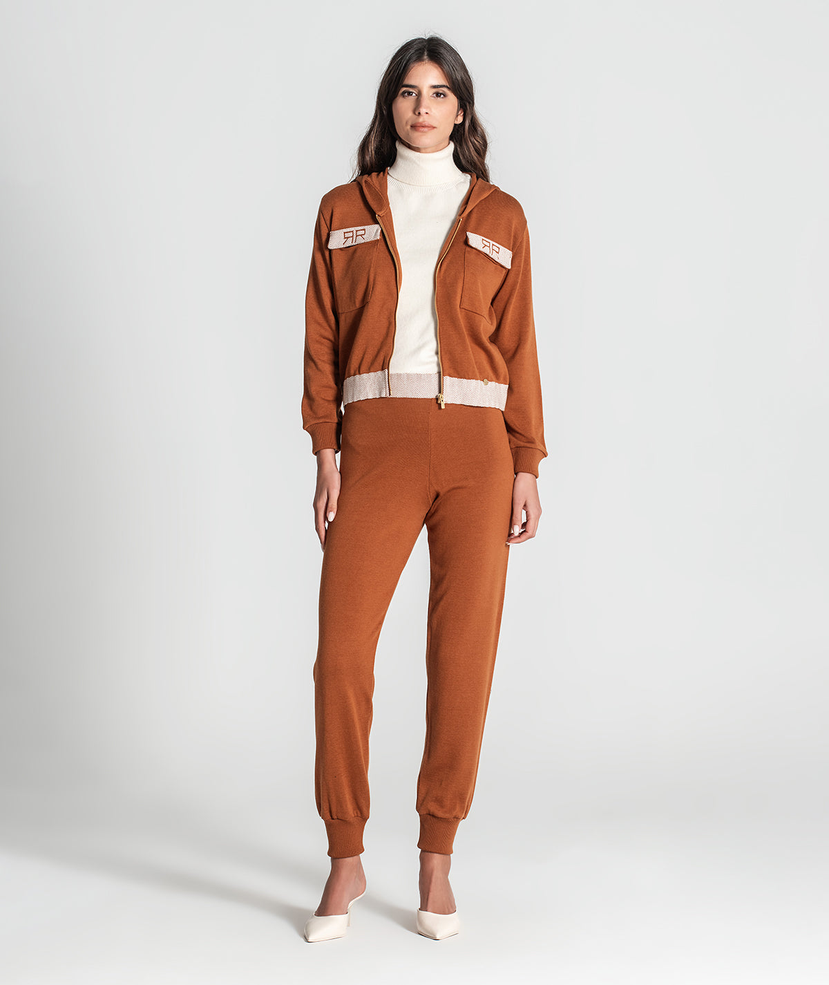 Casaco com jacuqard em detalhes 3369