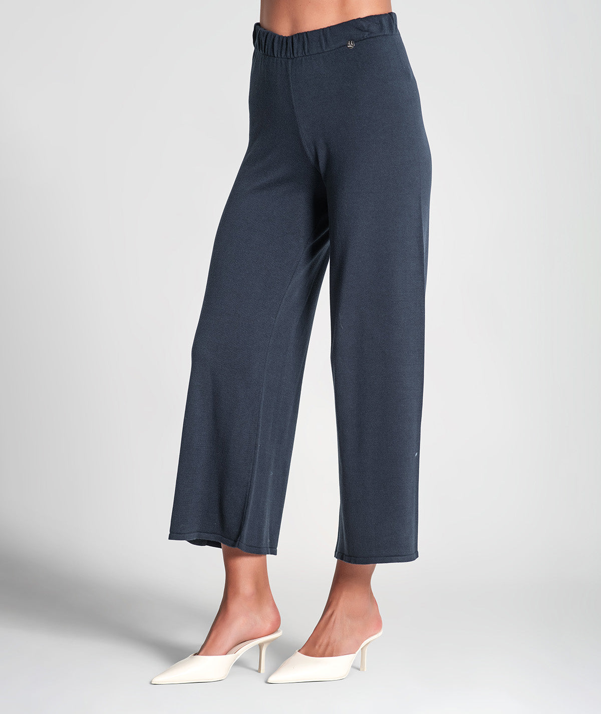 Calças básicas 3380