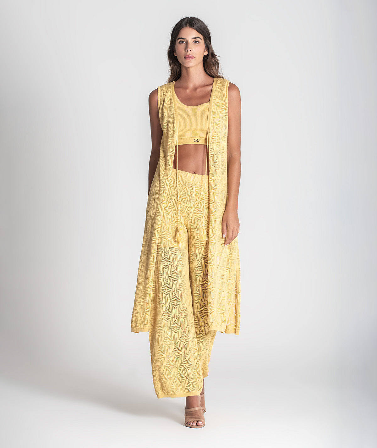 Calças perfuradas 3388