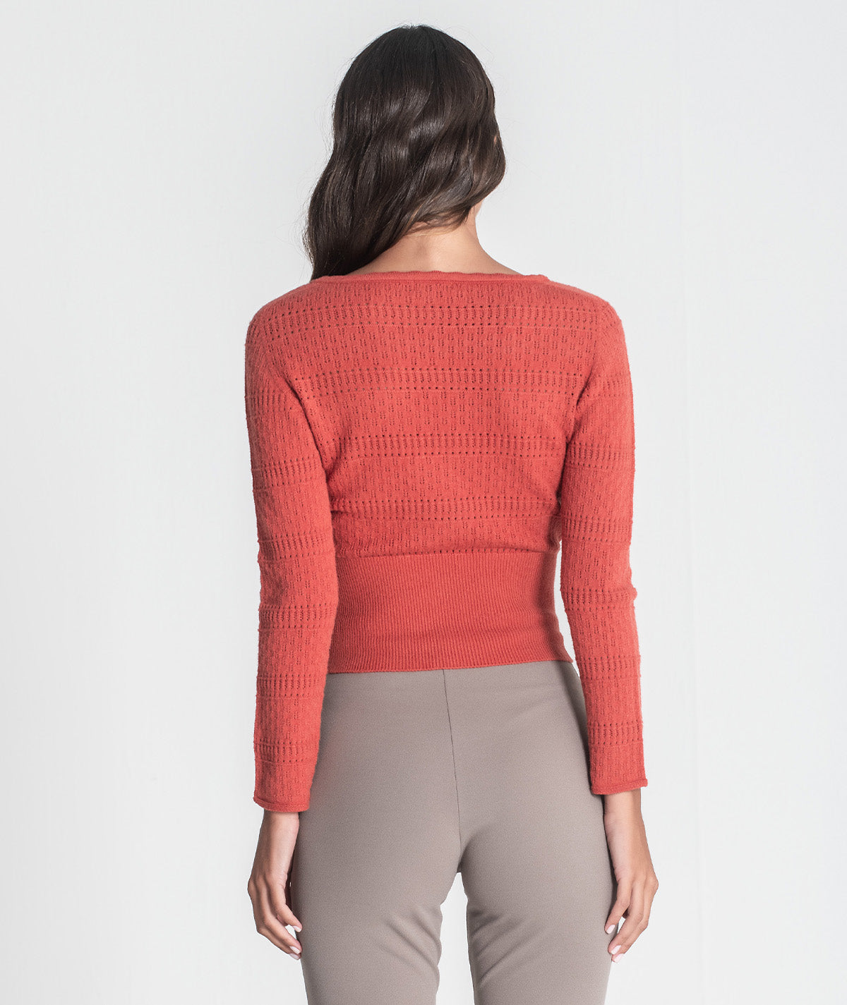 Camisola perfurada 3389