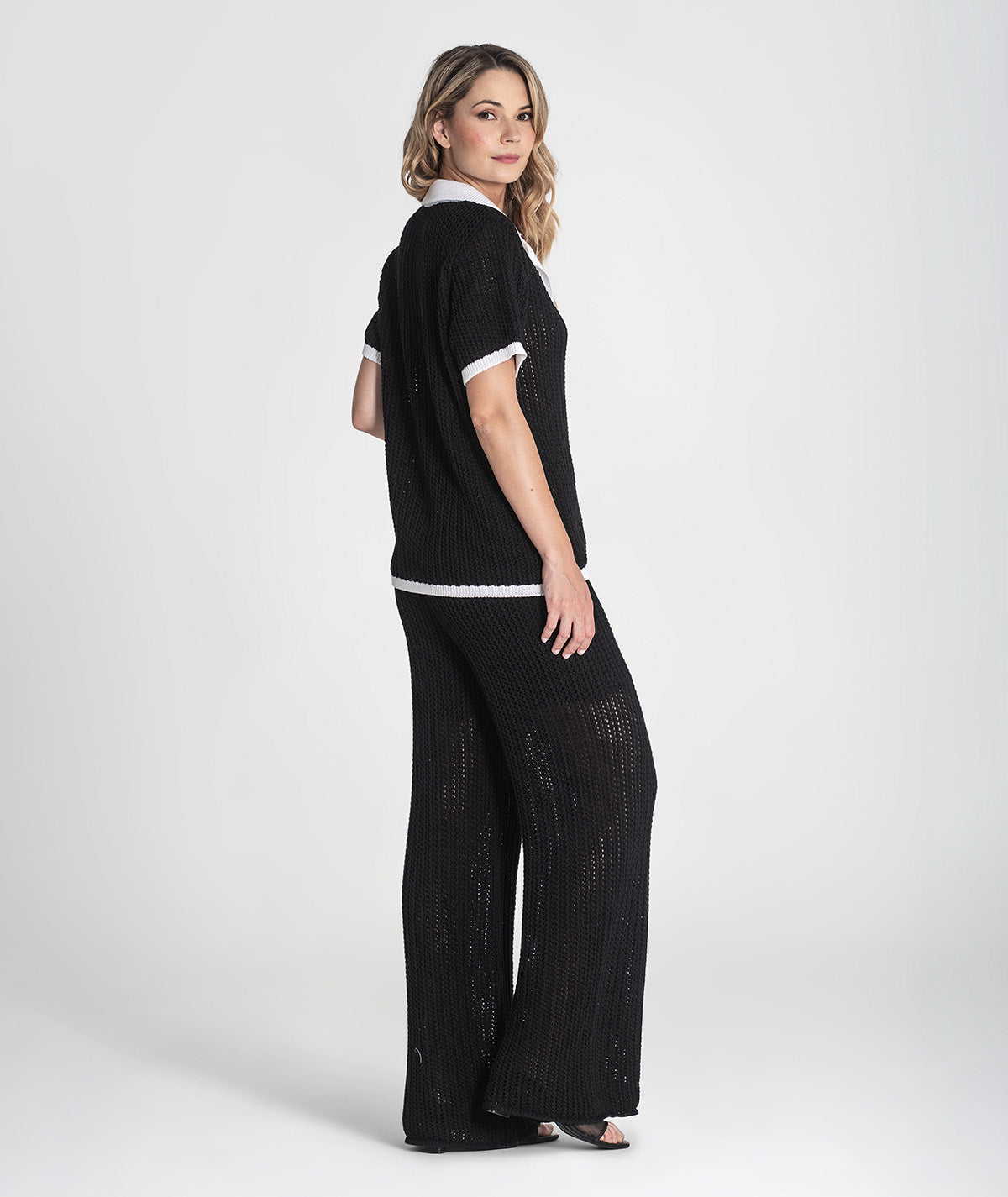 Casaco perfurado com contrastes 3393