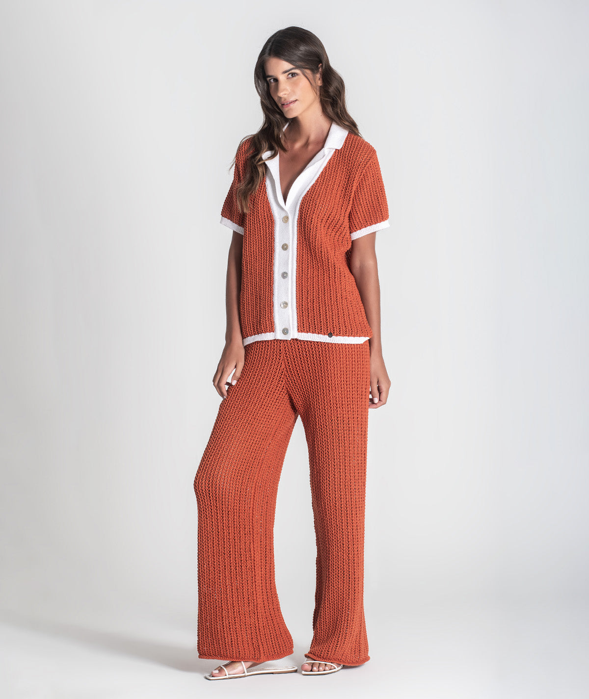 Casaco perfurado com contrastes 3393