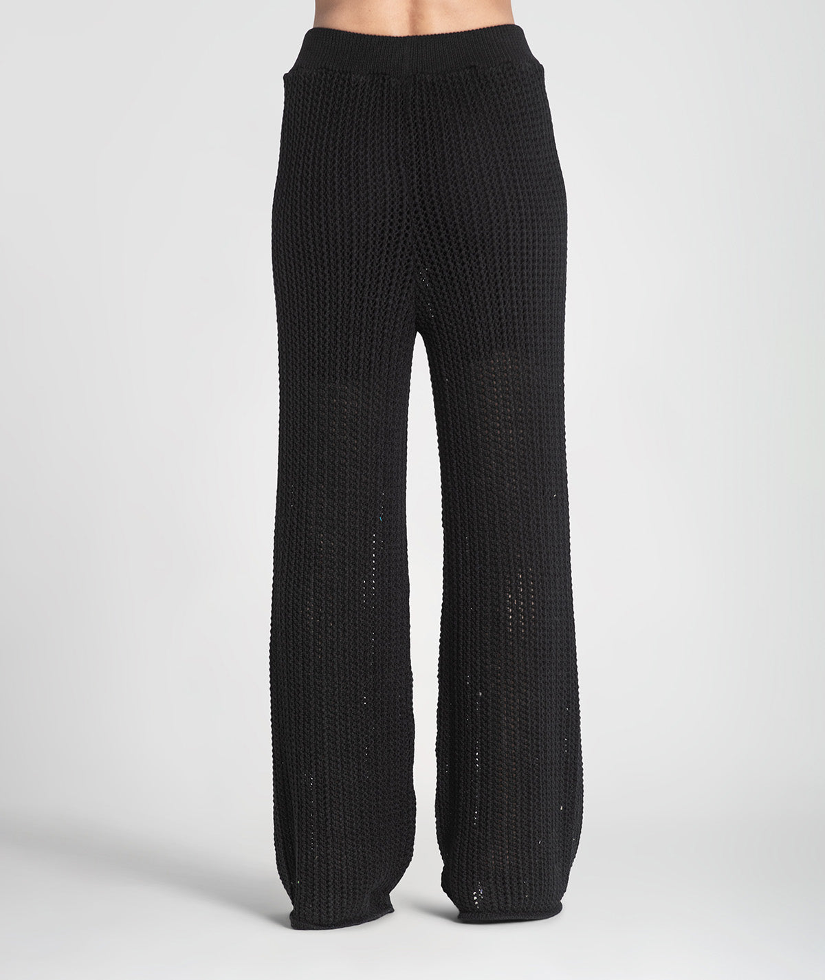 Calças perfuradas 3394