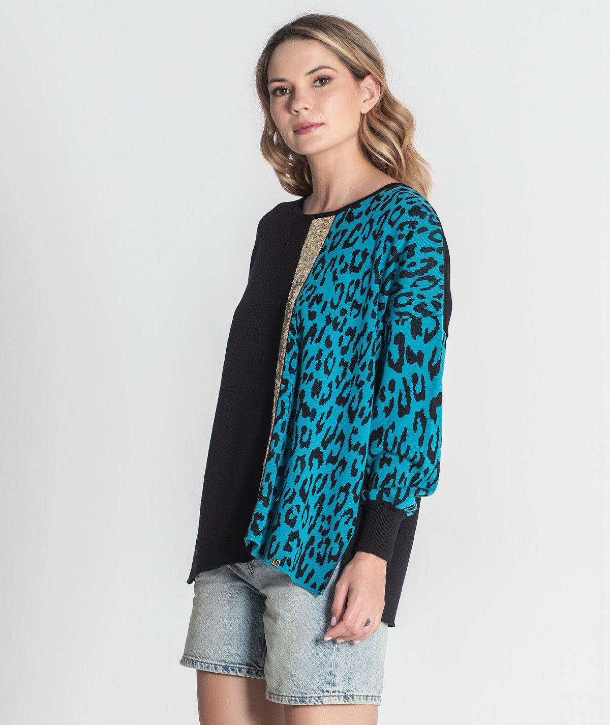 Camisola animal print com lantejoulas 3398