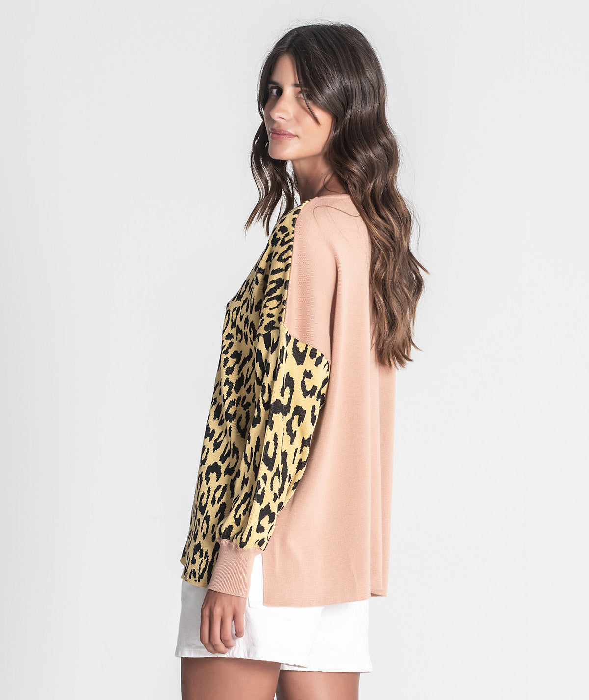 Camisola animal print com lantejoulas 3398