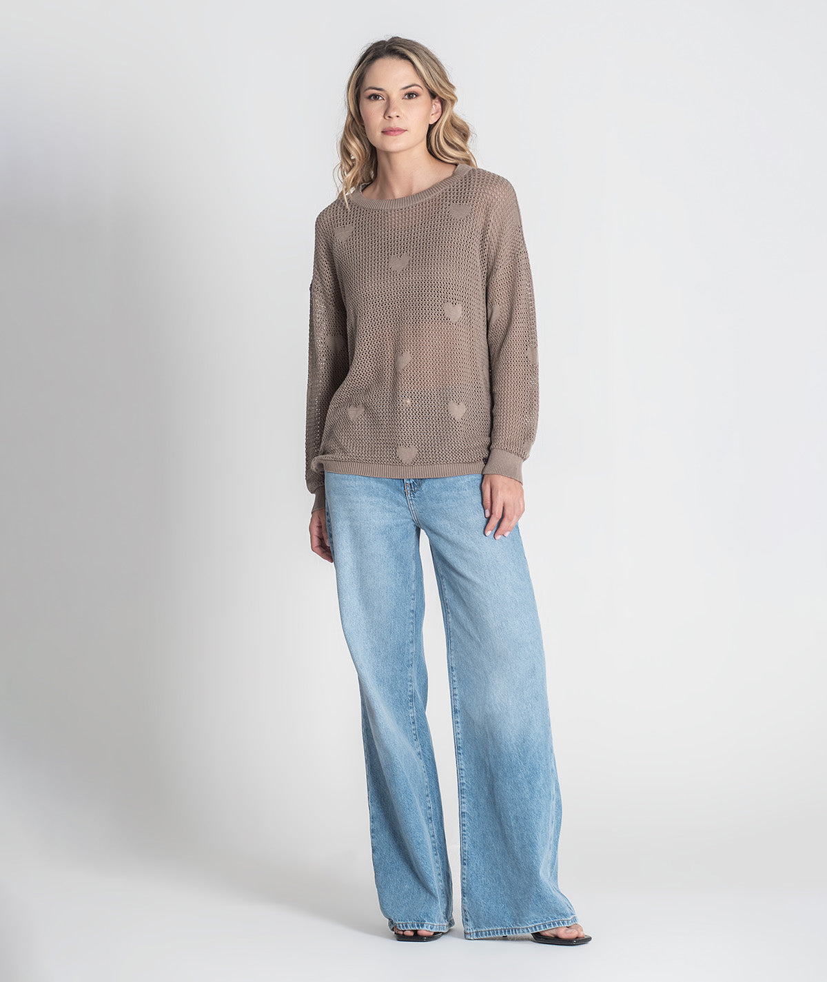 Camisola perfurada corações 3399