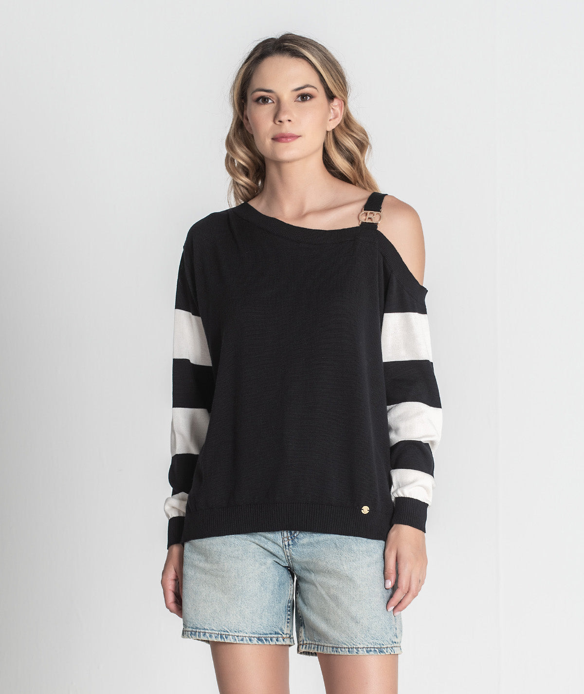 Camisola mangas riscas com fivela R 3403