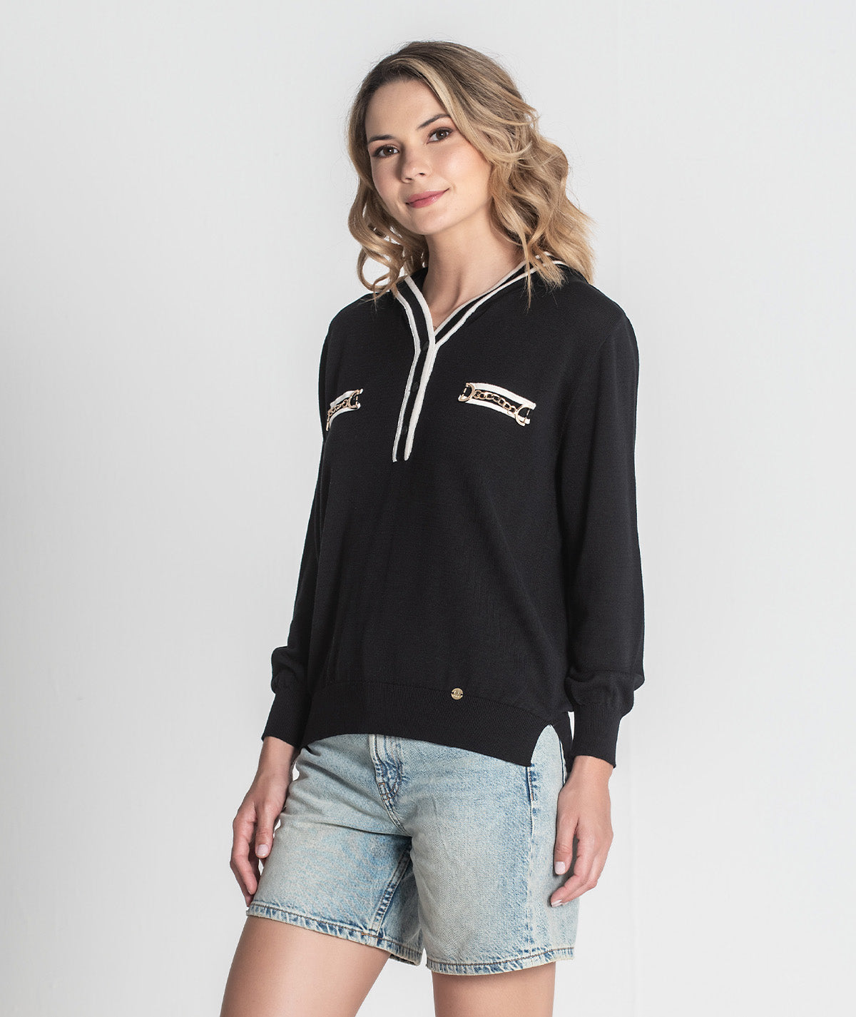 Camisola com capucho e contrastes 3406