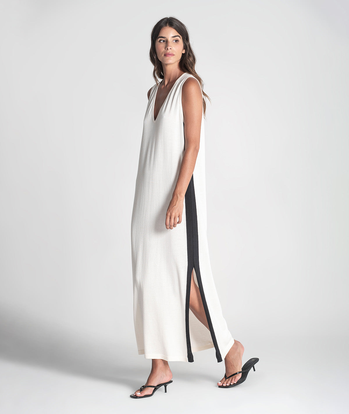 Vestido com contrastes de cor 3413
