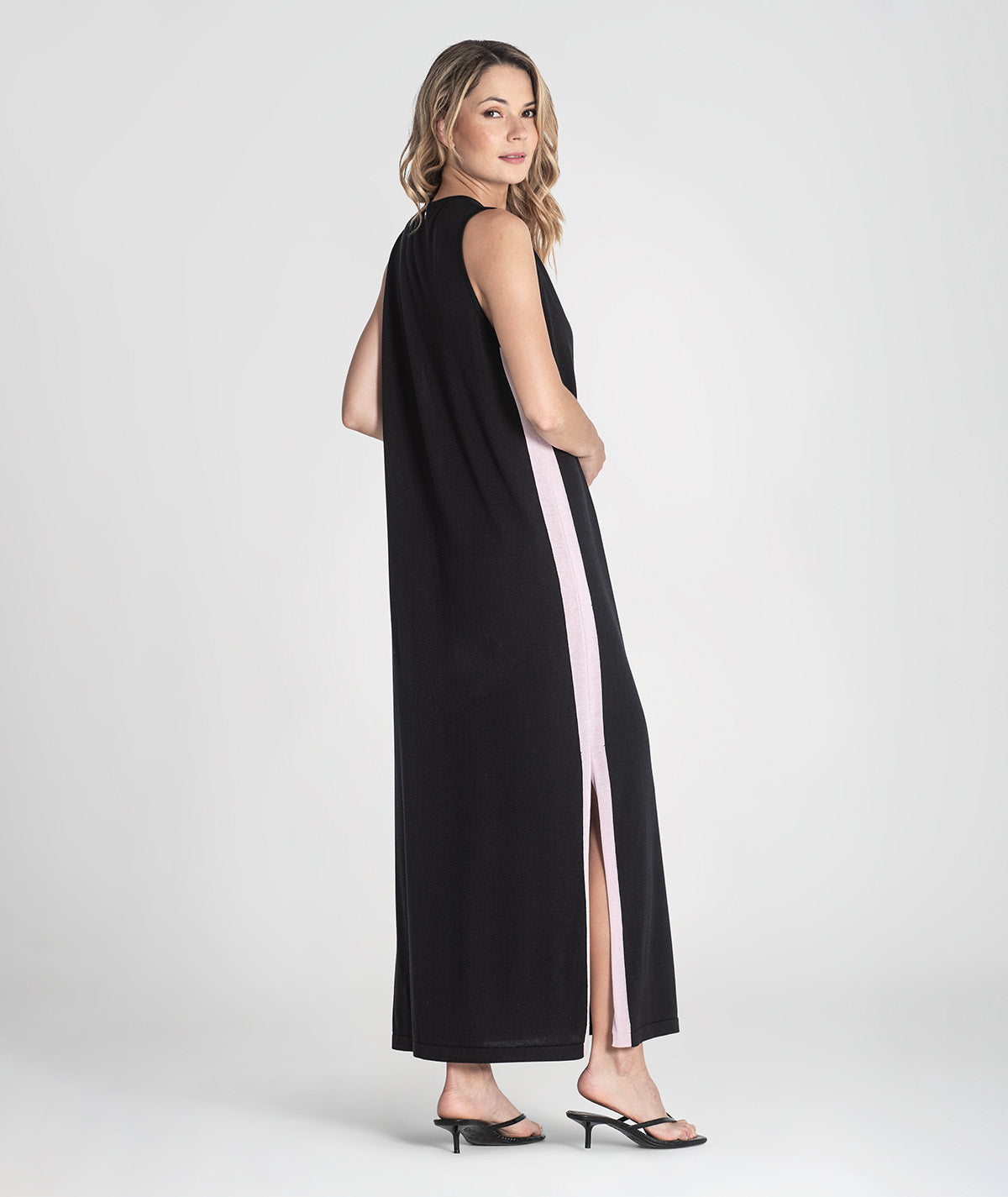 Vestido com contrastes de cor 3413