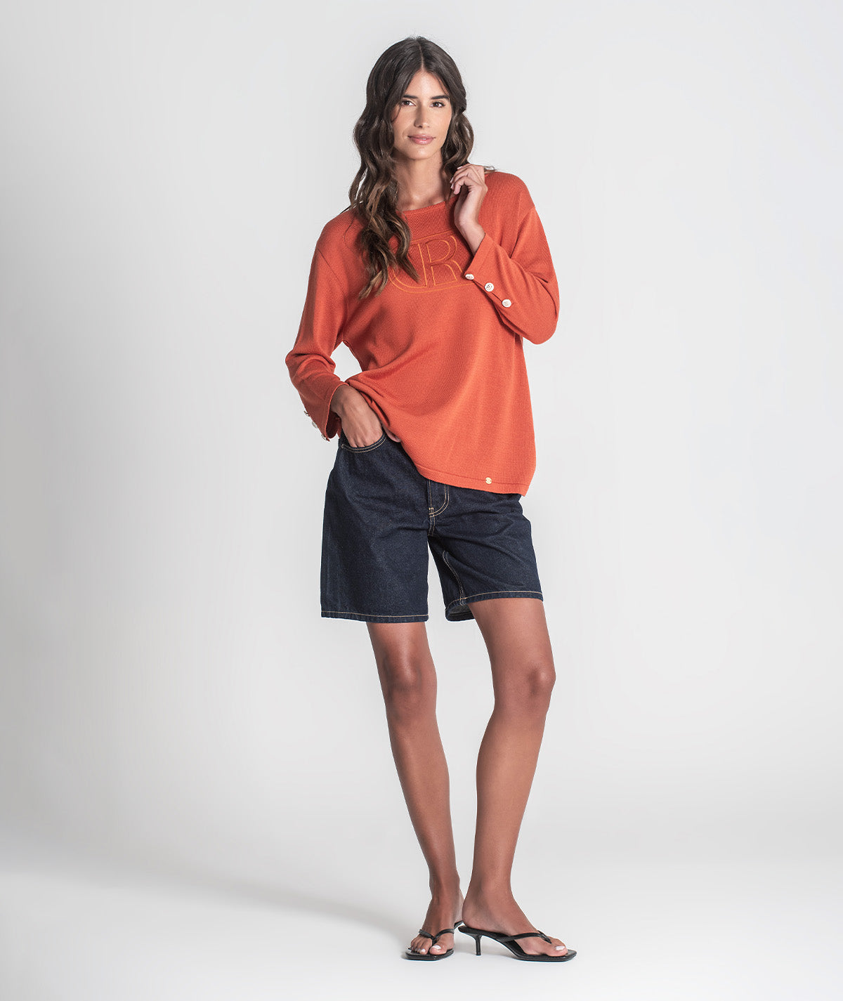 Camisola com relevo e botões 3420