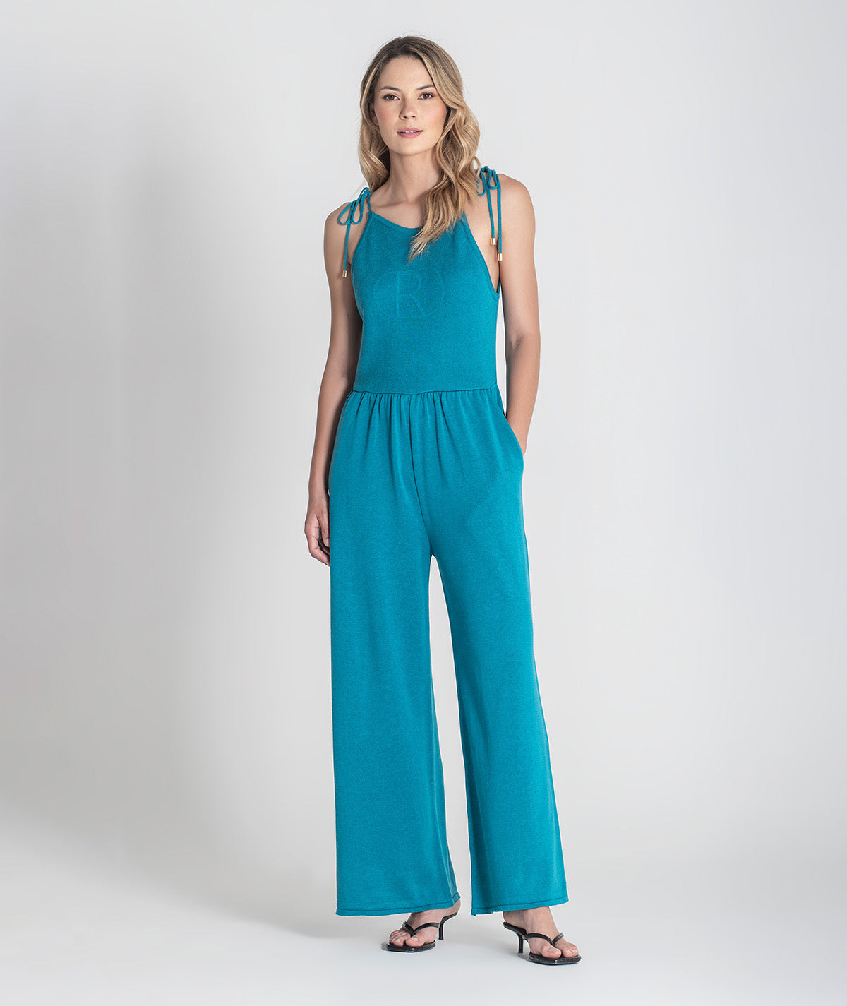 Macacão com relevo r 3425