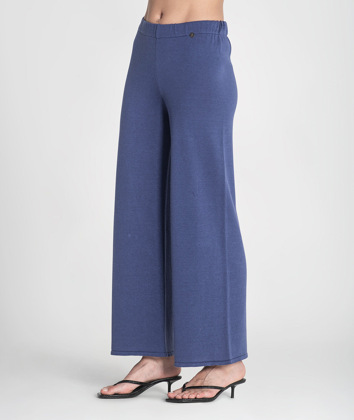 Calças básicas 3430