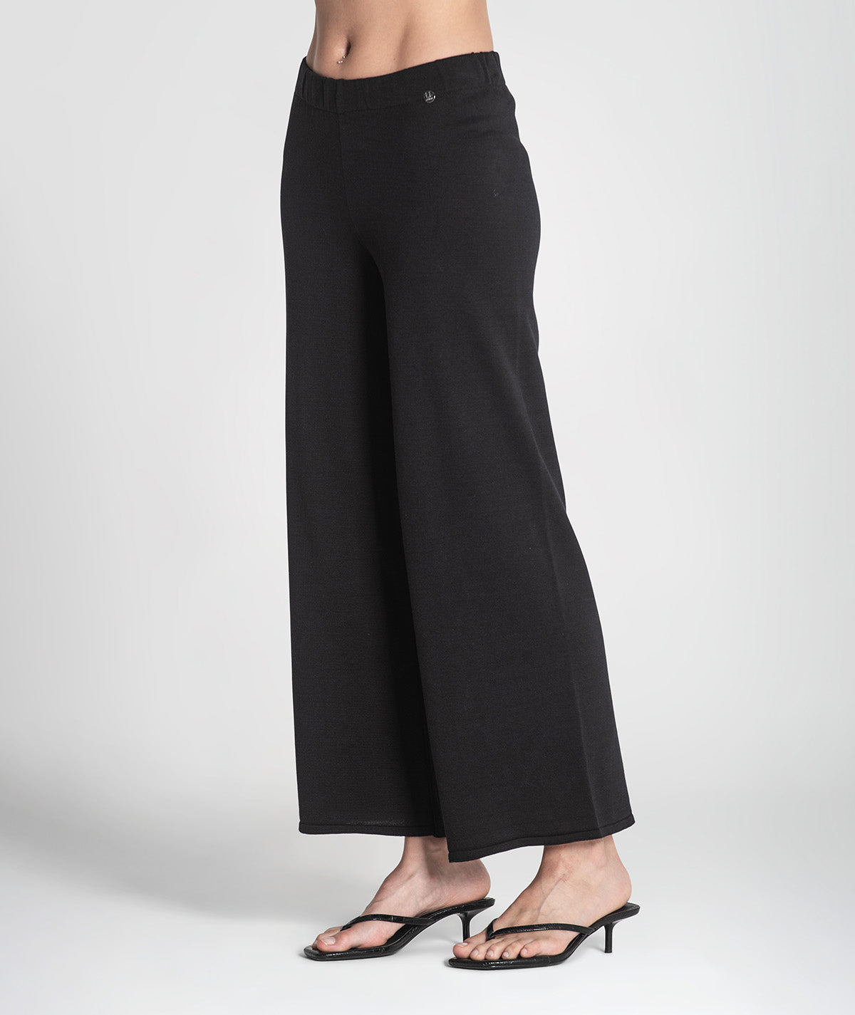 Calças básicas 3430