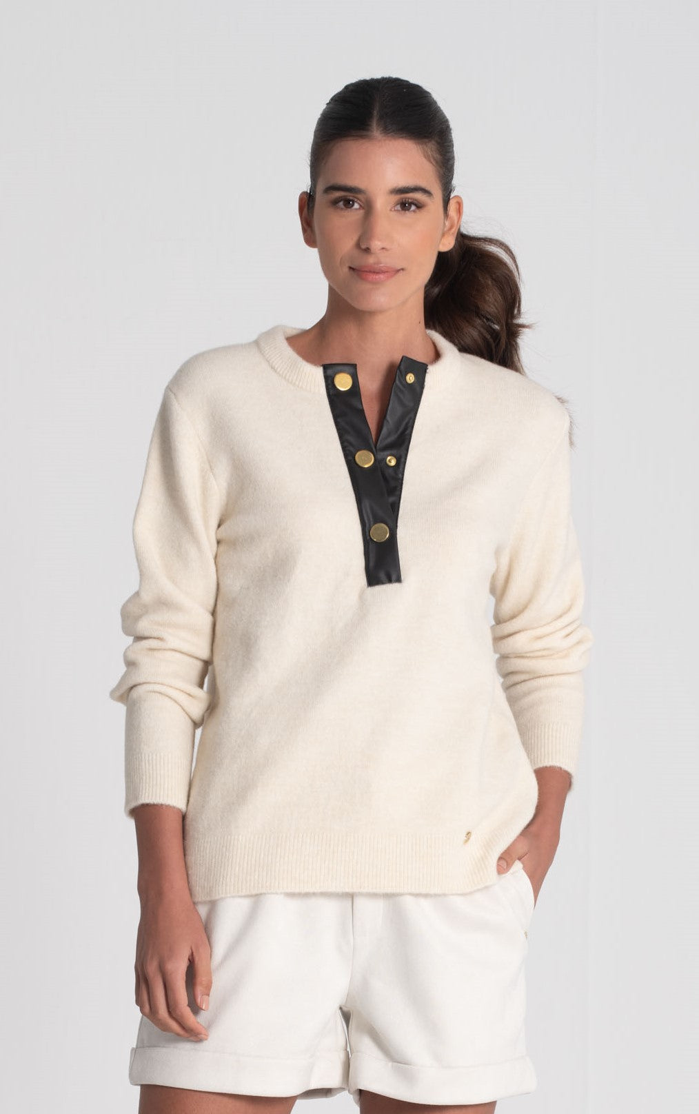 Camisola com aplicação e molas 3444