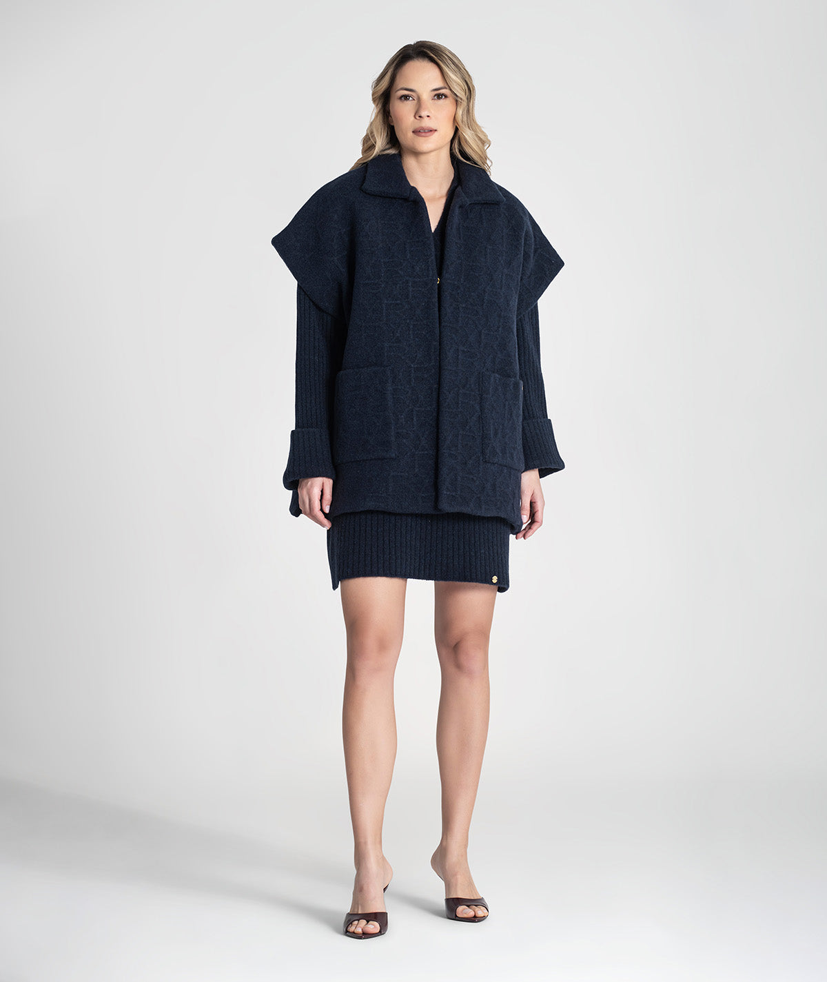 Colete oversize com relevos 3450