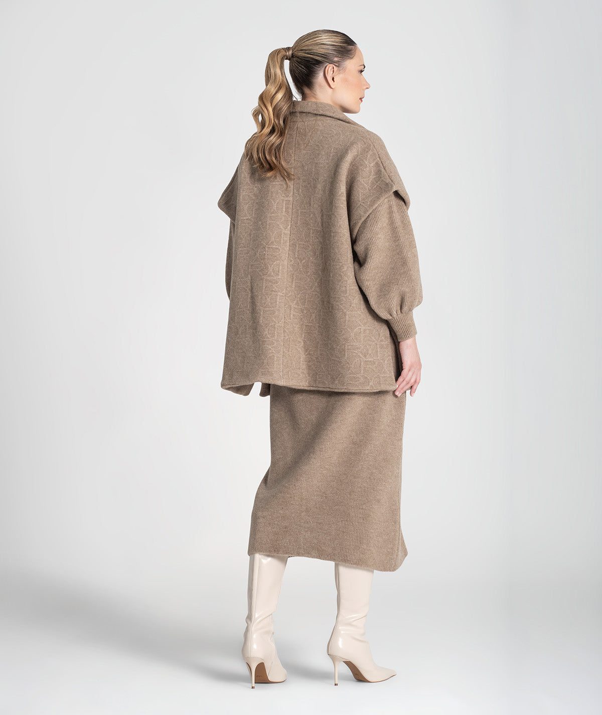 Colete oversize com relevos 3450