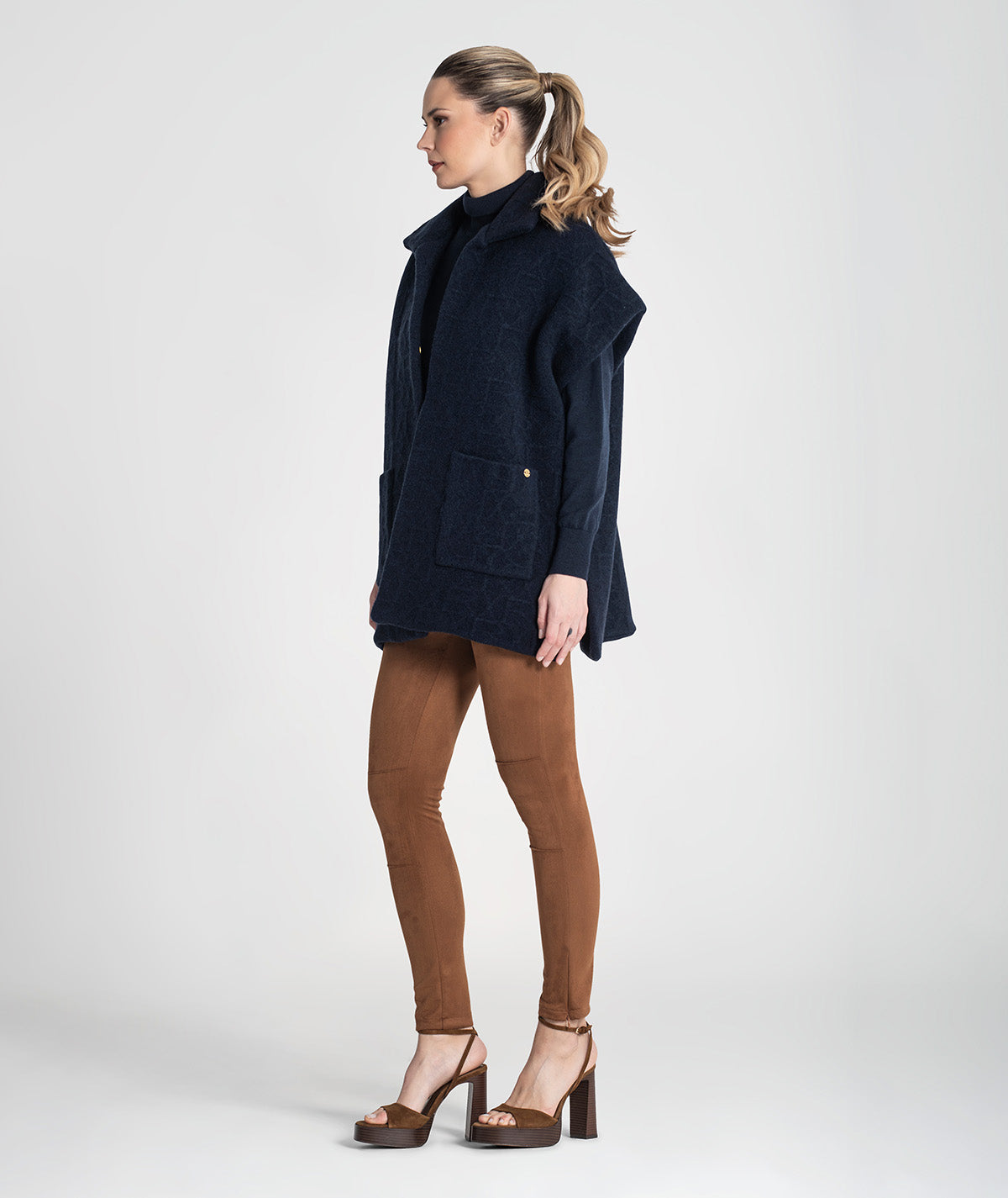 Colete oversize com relevos 3450