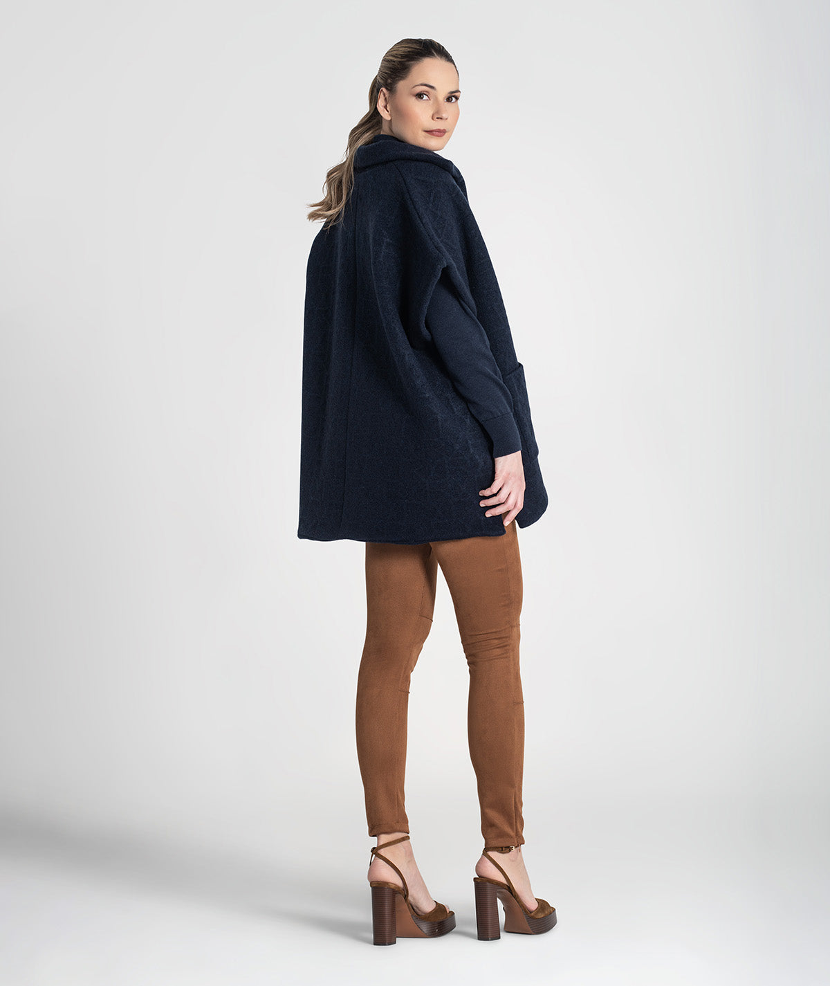 Colete oversize com relevos 3450