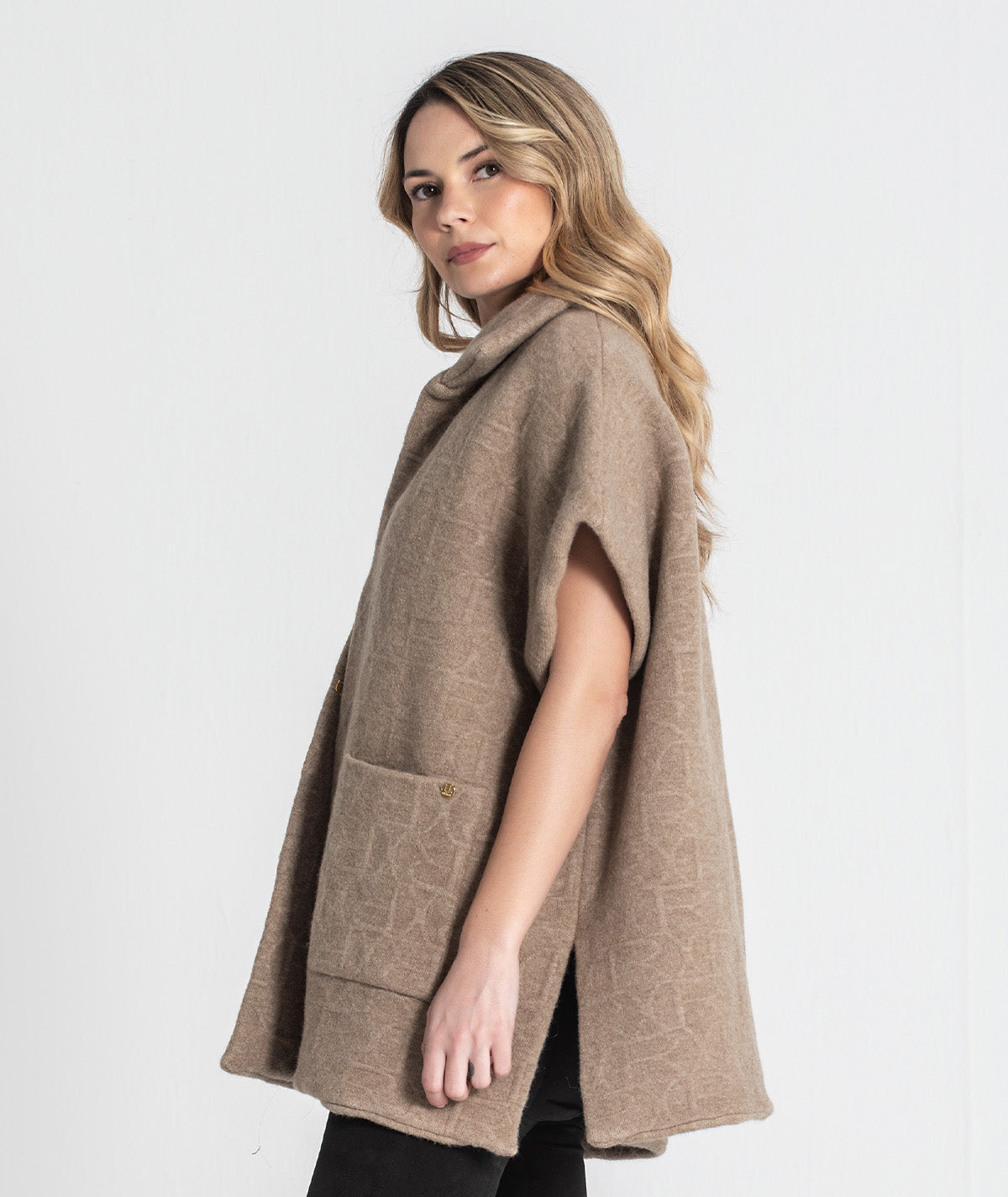 Colete oversize com relevos 3450