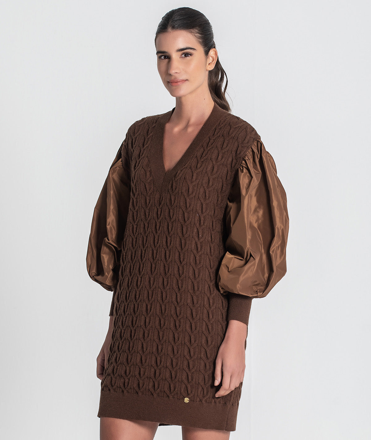 Vestido tranças com mangas em tecido 3457