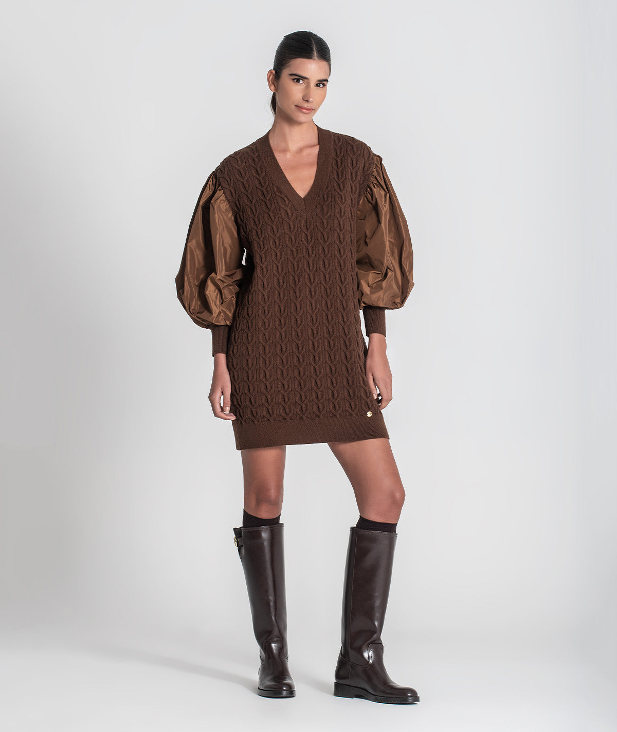Vestido tranças com mangas em tecido 3457