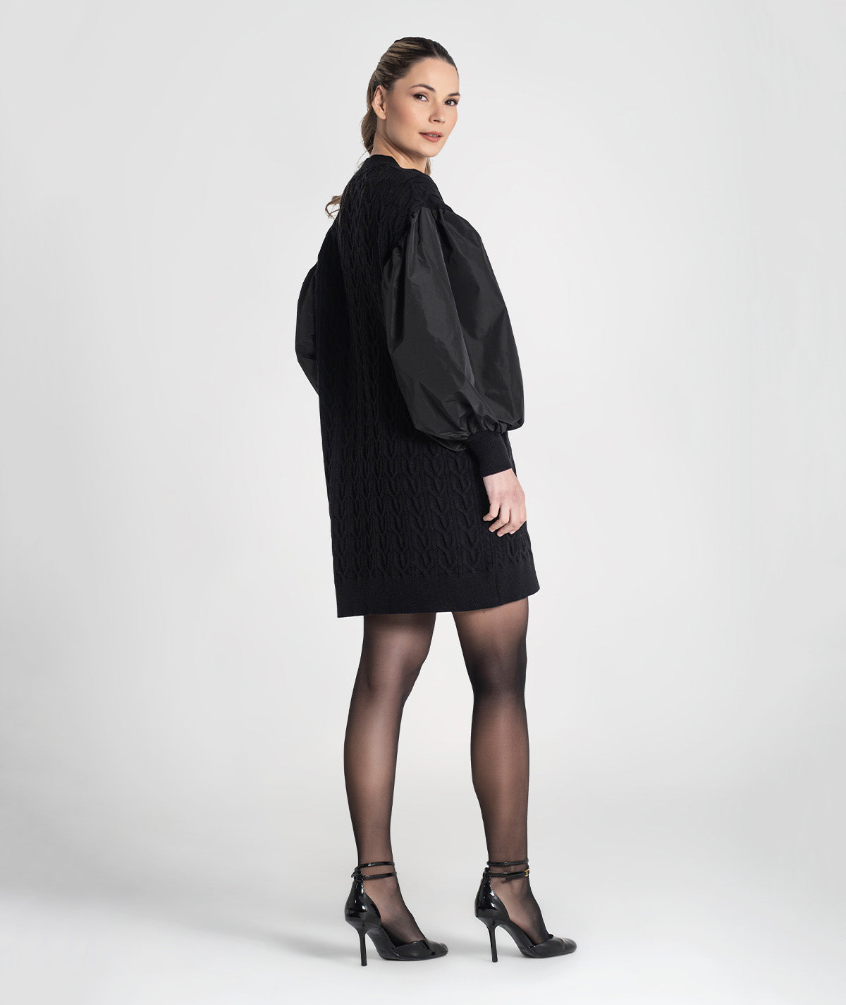 Vestido tranças com mangas em tecido 3457