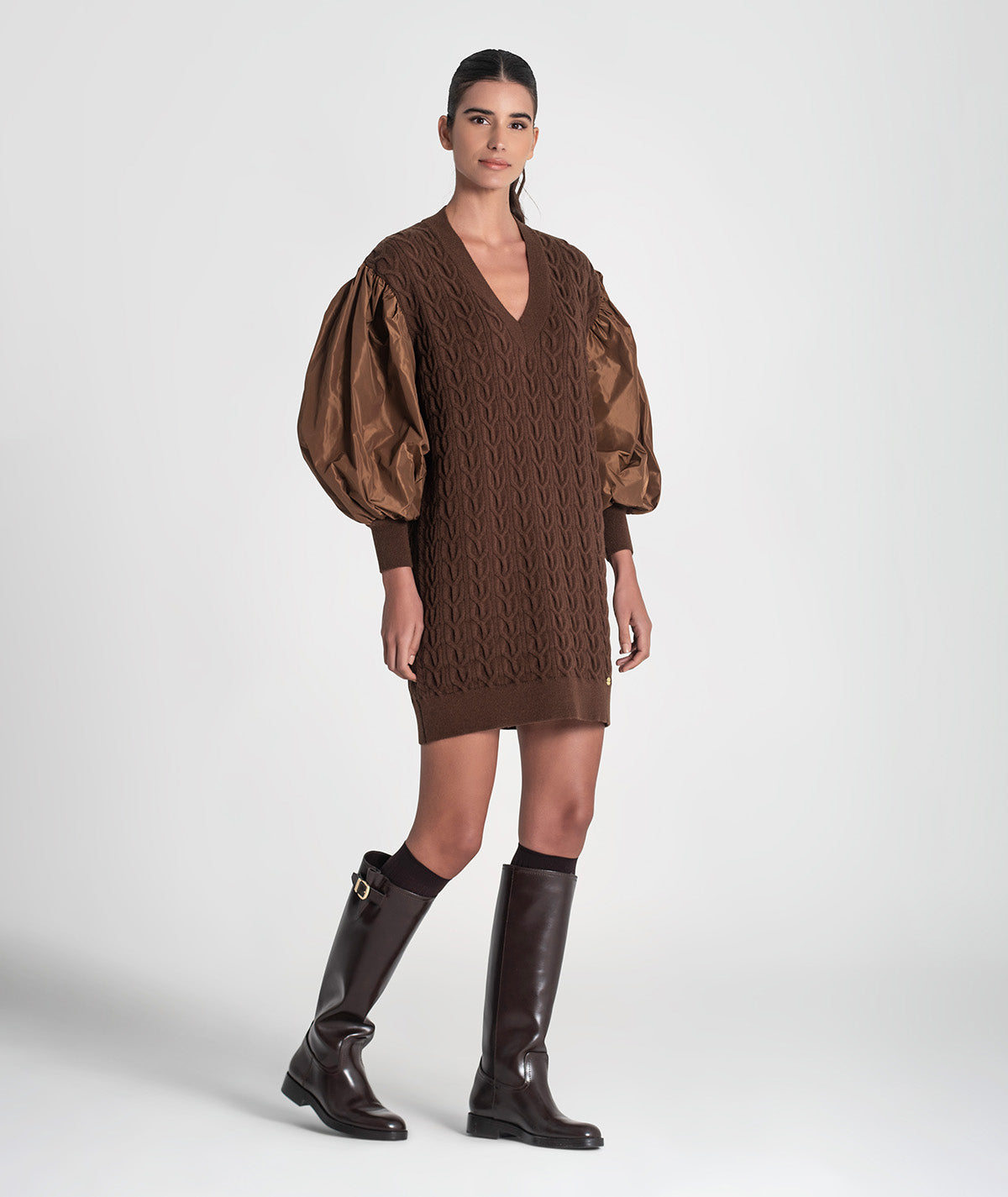 Vestido tranças com mangas em tecido 3457